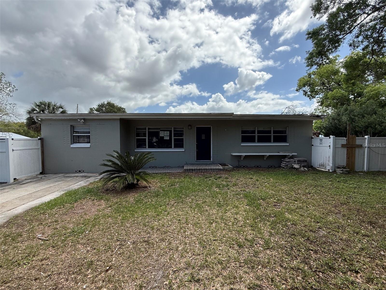 2213 Murdock Boulevard, FL