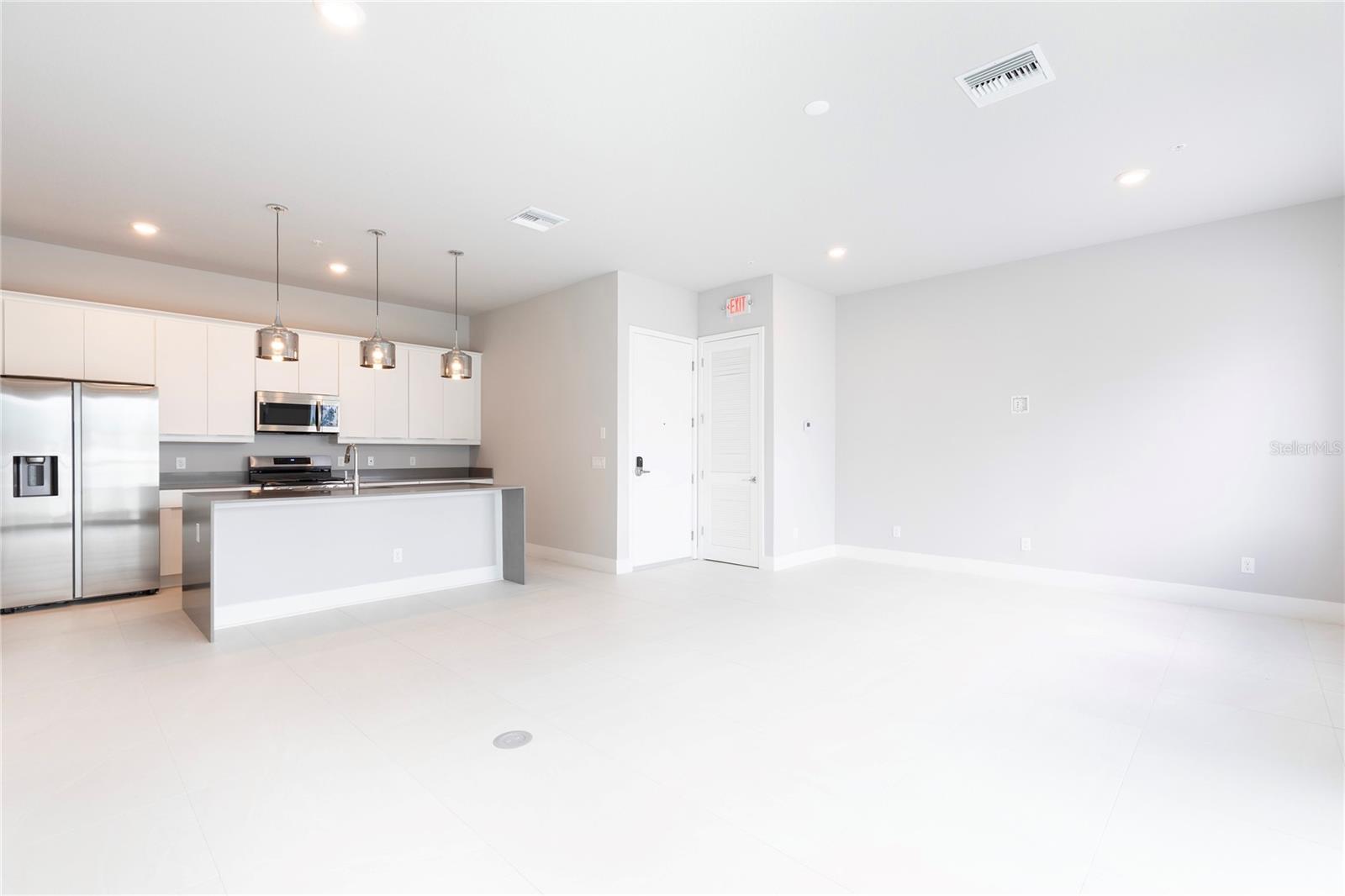 7760 Sandy Ridge Drive, FL