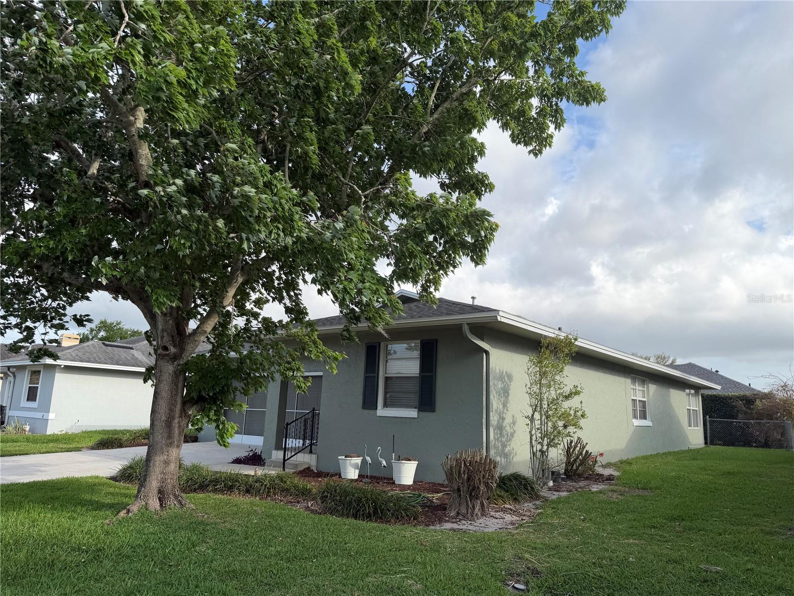 1454 Grand Cayman Circle, FL