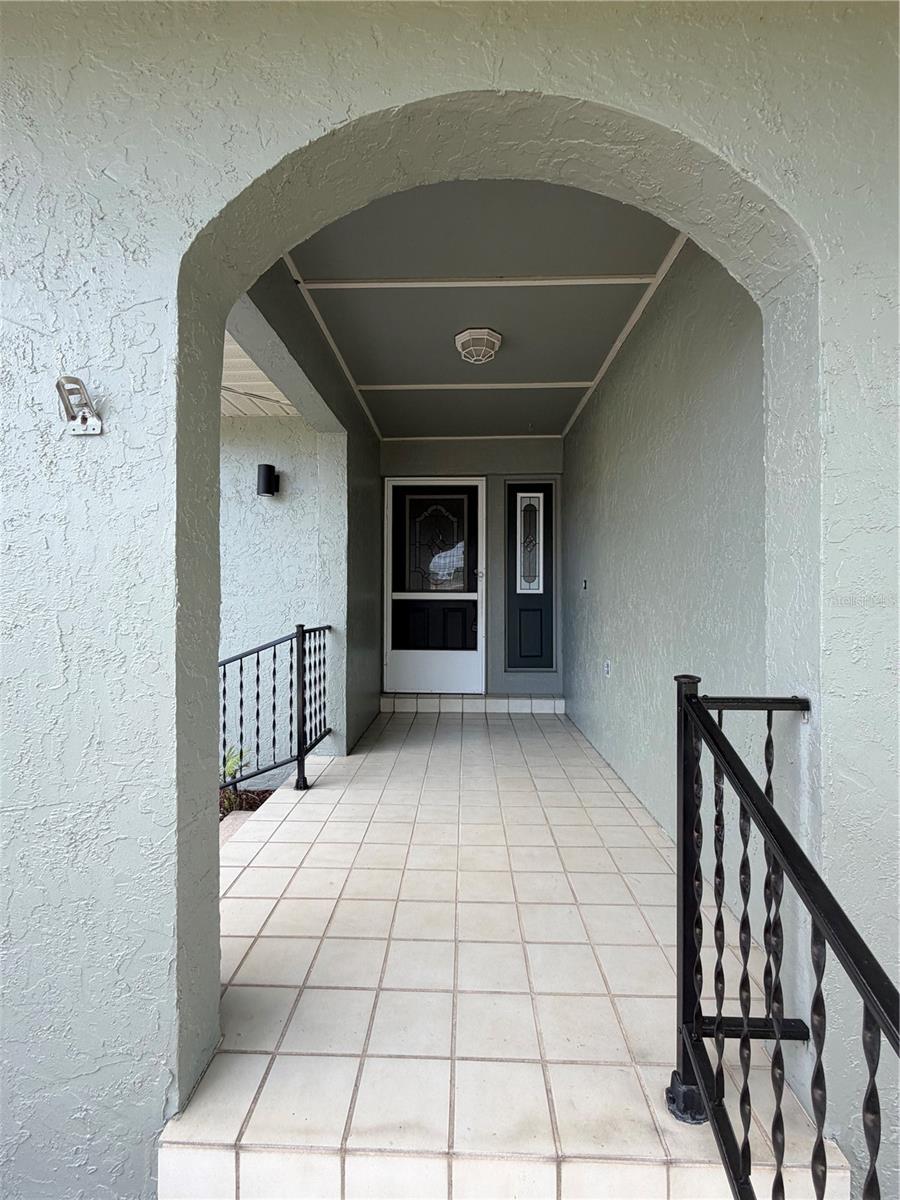 1454 Grand Cayman Circle, FL