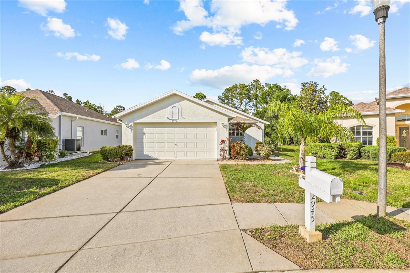 2945 Wood Pointe Drive, FL