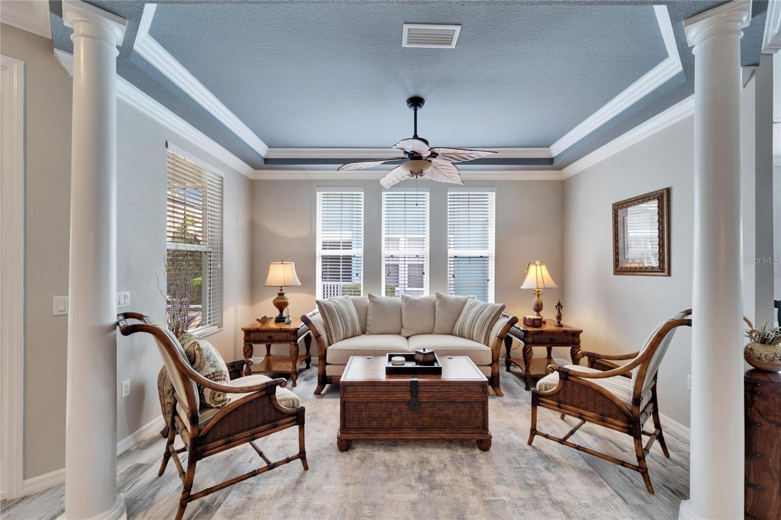 221 Sela Cove Circle, FL