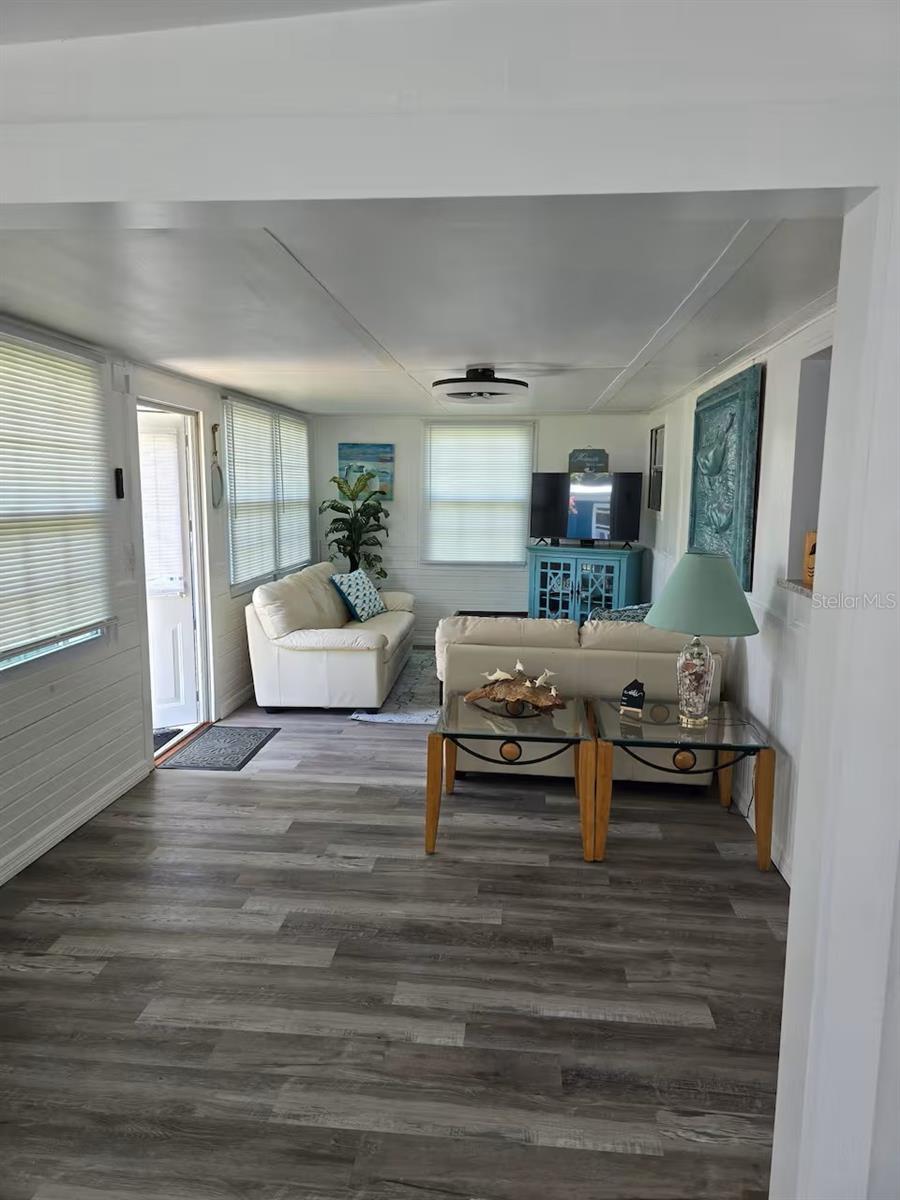 5247 Alpaca Drive, FL
