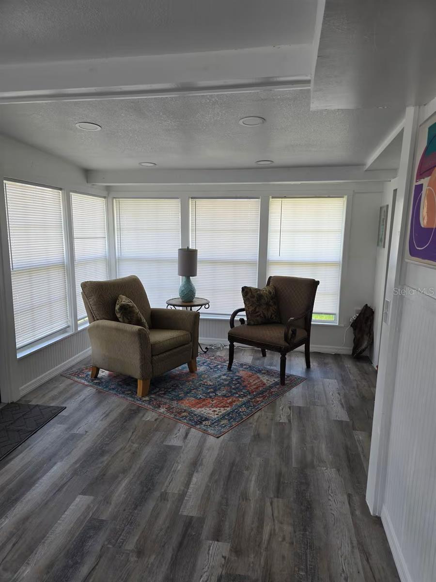 5247 Alpaca Drive, FL