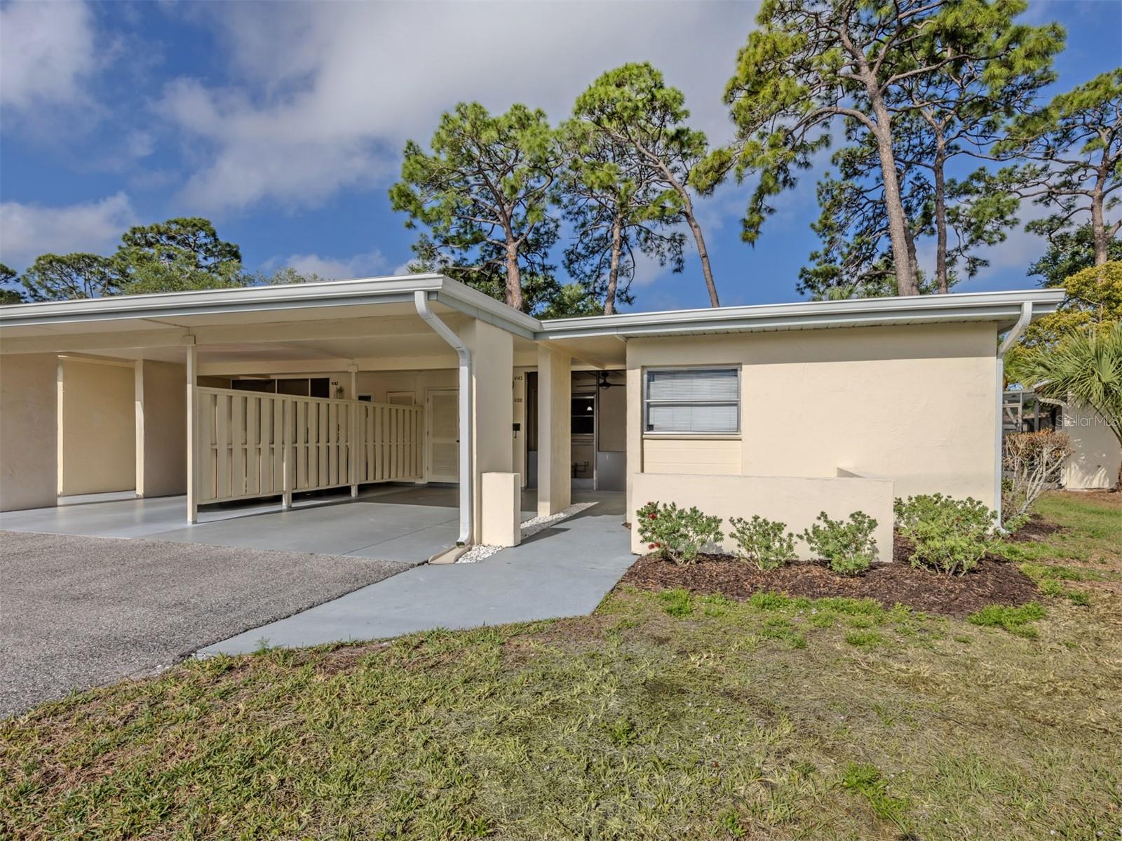 6108 Green View Dr #143, FL
