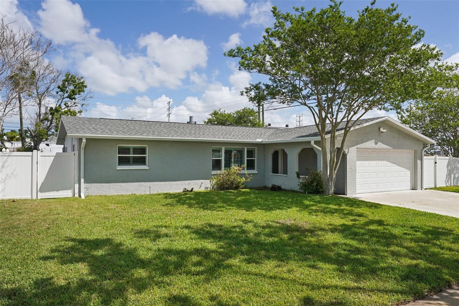 13133 Dorchester Drive, FL