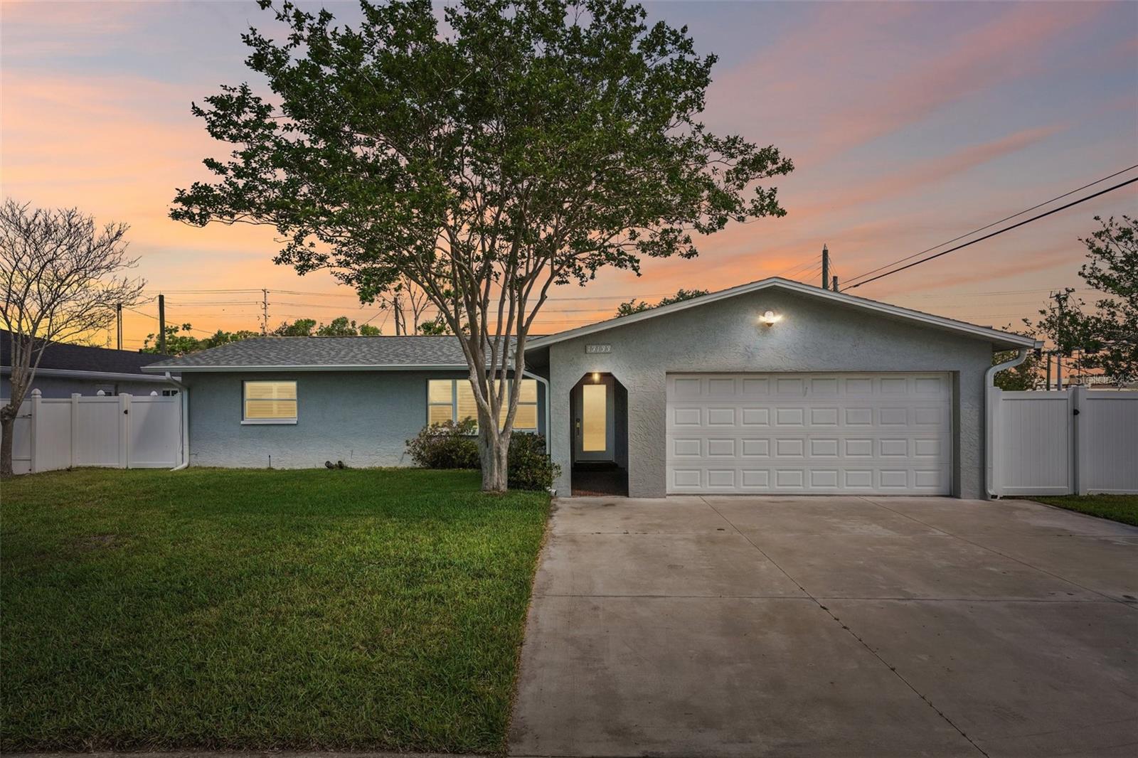 13133 Dorchester Drive, FL