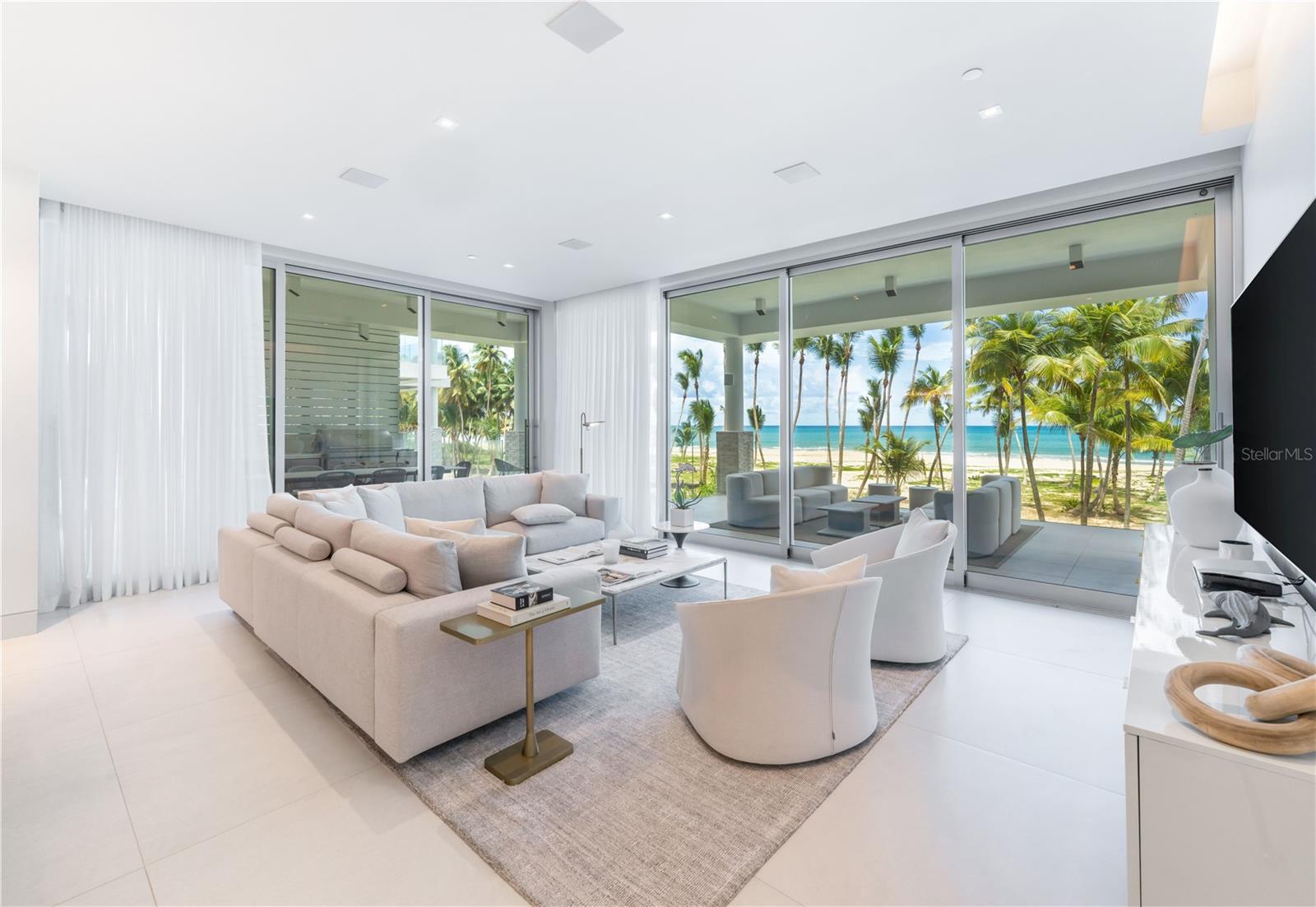 Four Seasons Private Residences Puerto Rico Ocean Drive, PR