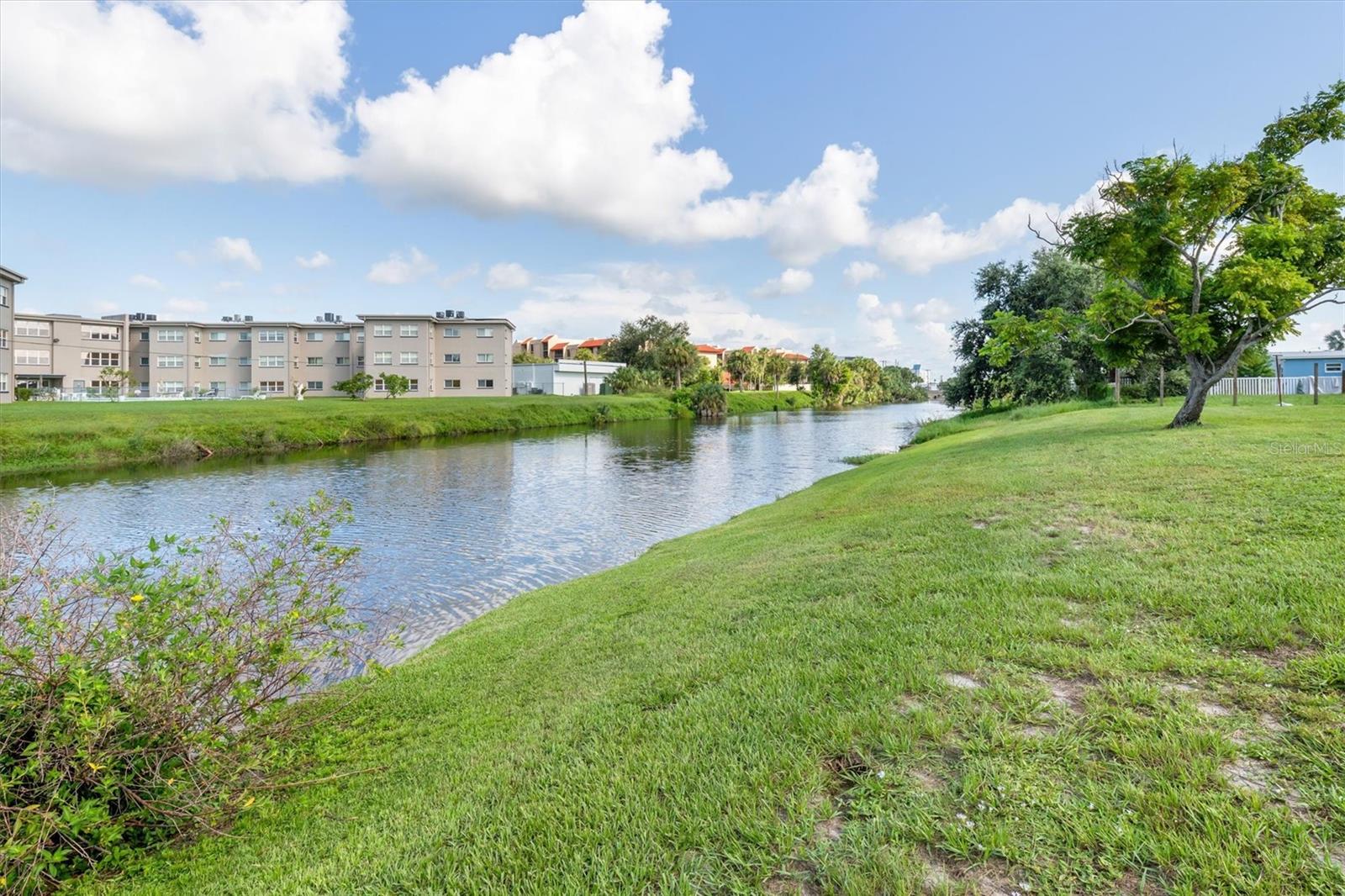 3107 Easy Street, FL
