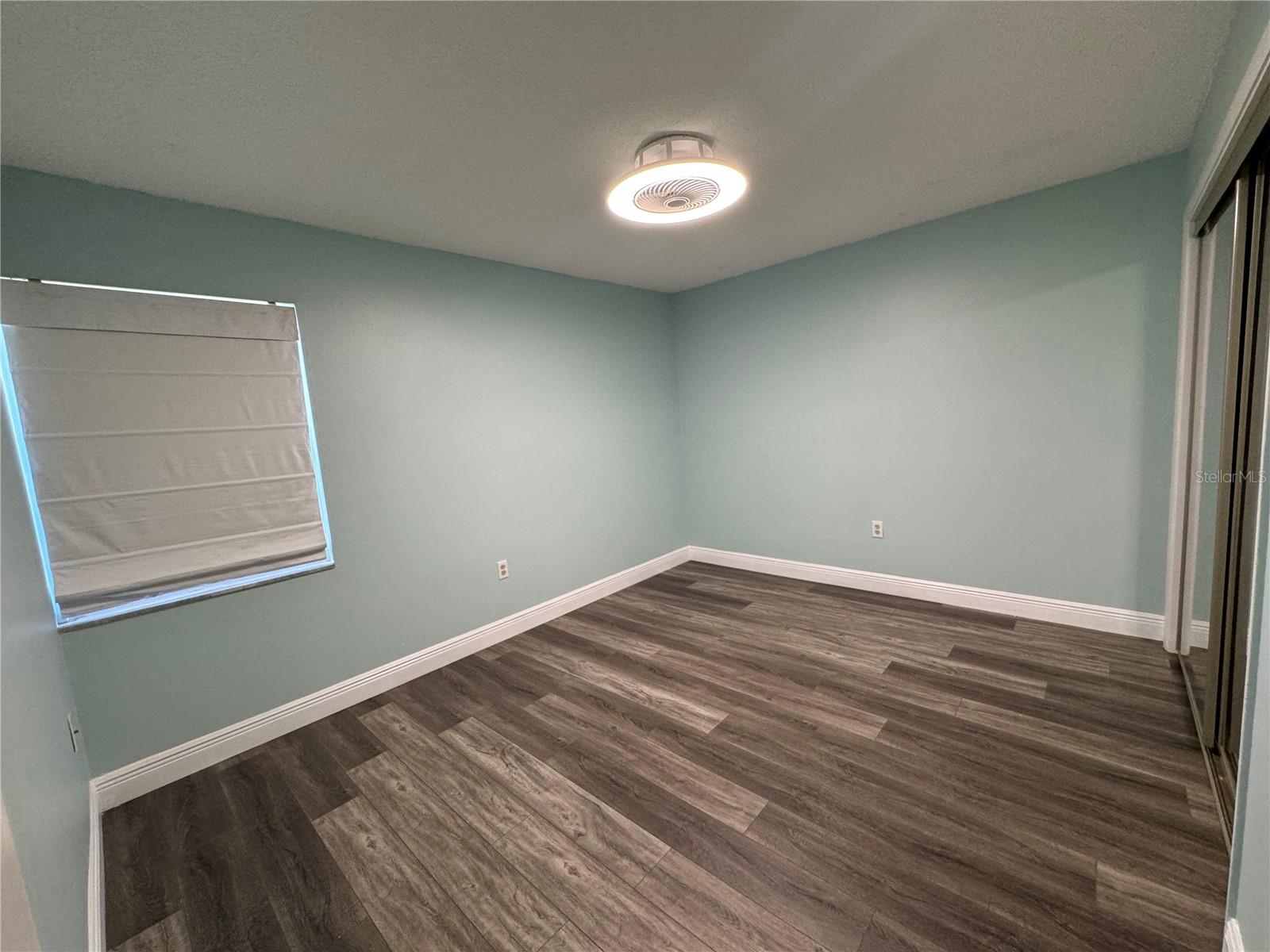 700 Airport Boulevard, FL