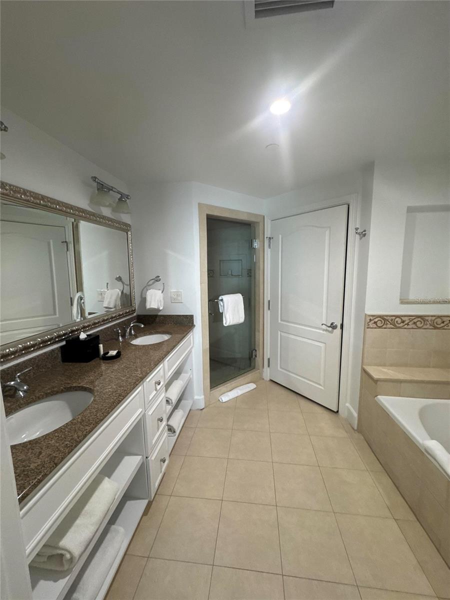 7593 Gathering Drive, FL