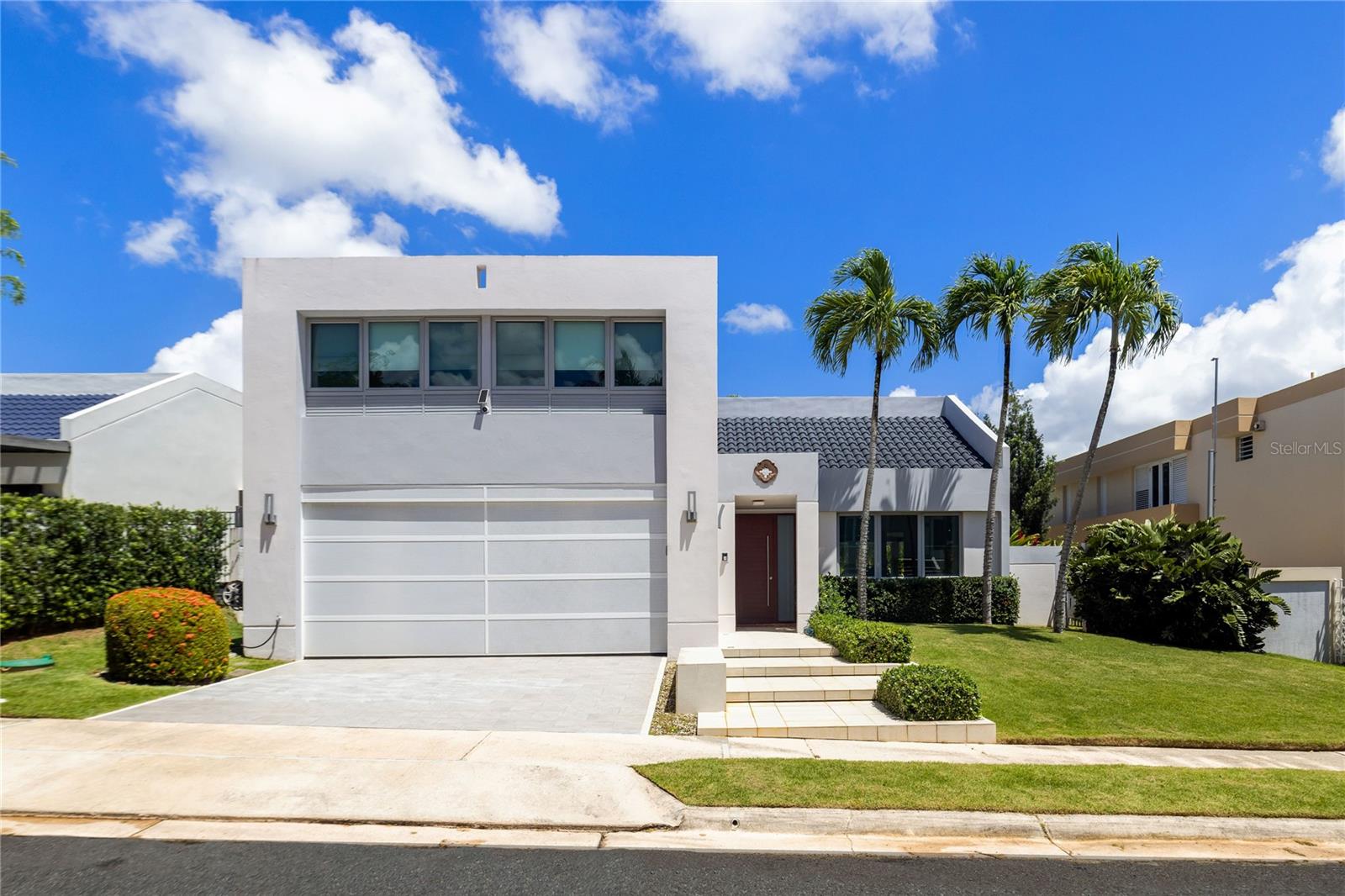 69 Roble, PR
