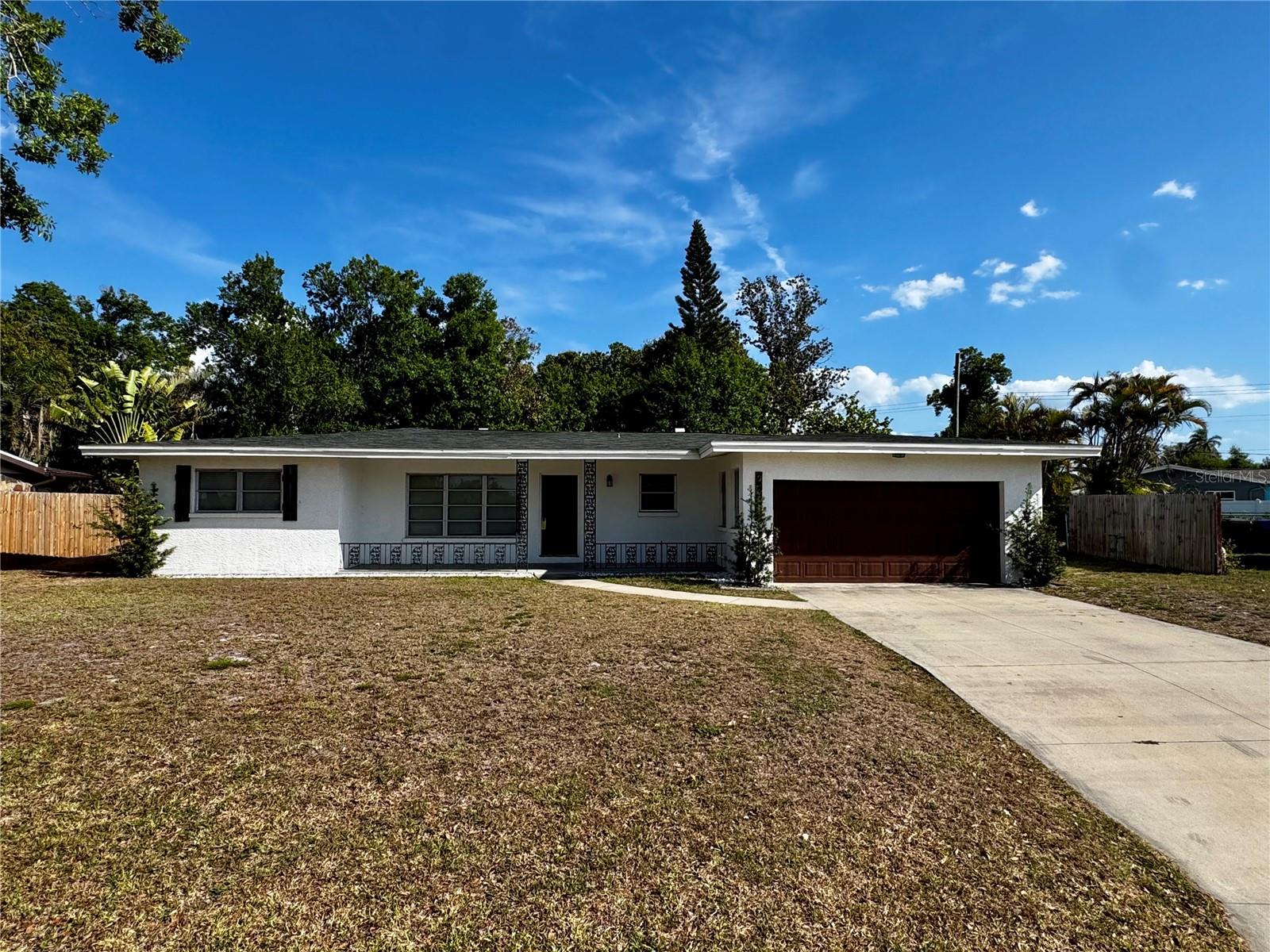 2624 Sunnybrook Dr, FL