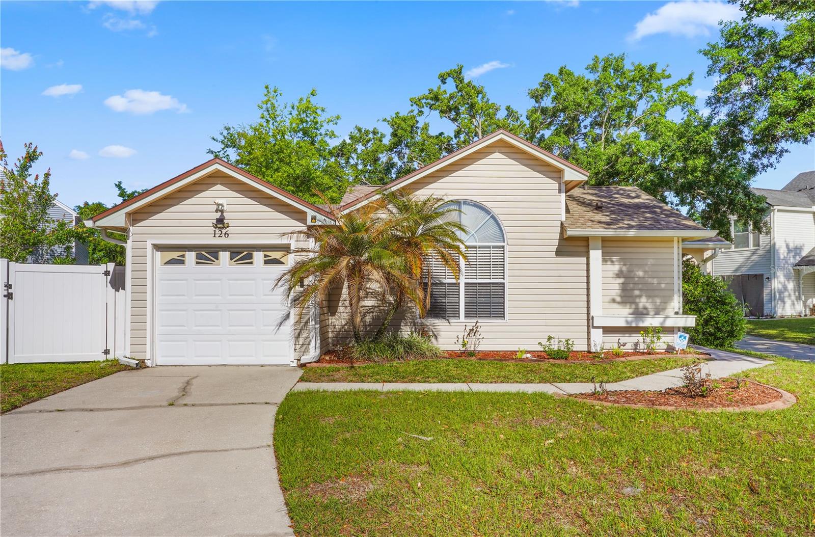 126 Spanish Moss Court, FL