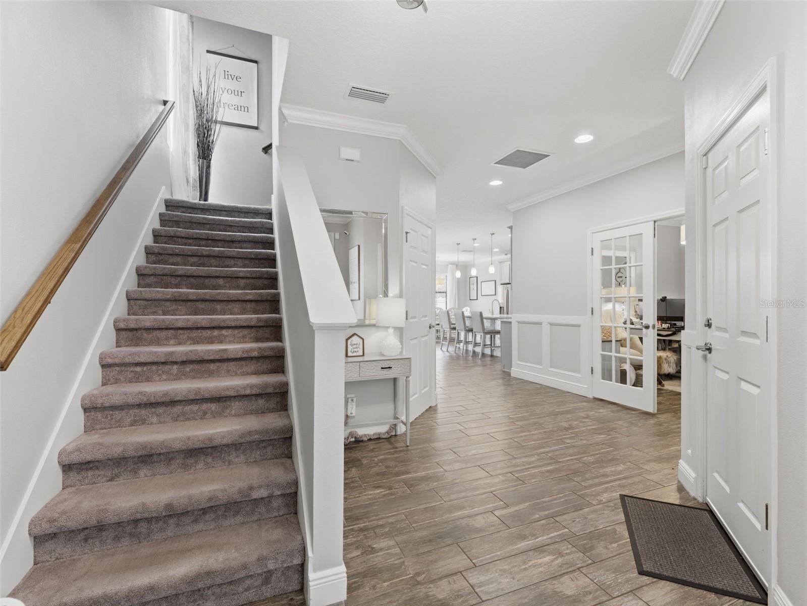 13099 Burns Drive, FL