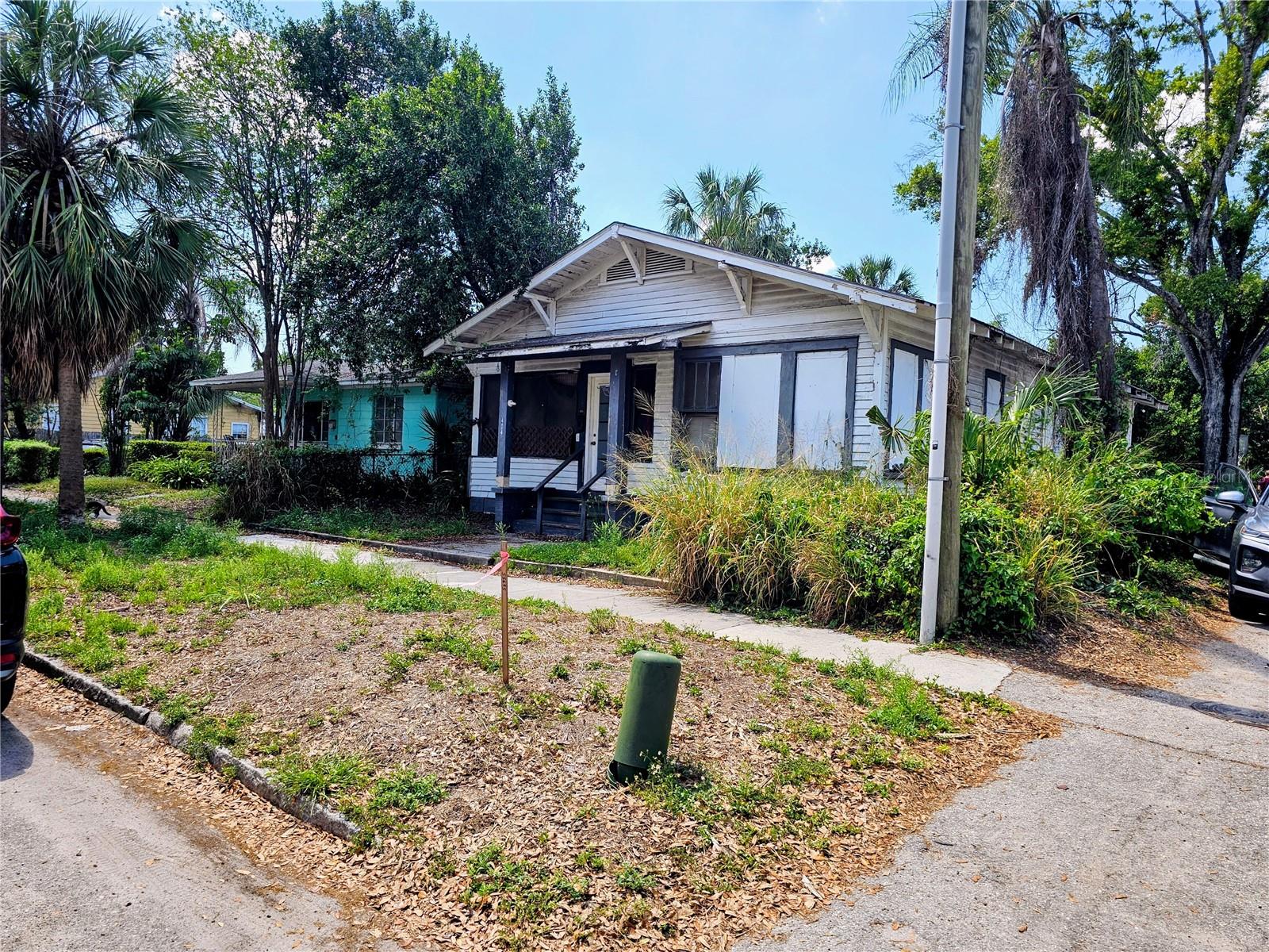 404 Fremont Avenue, FL