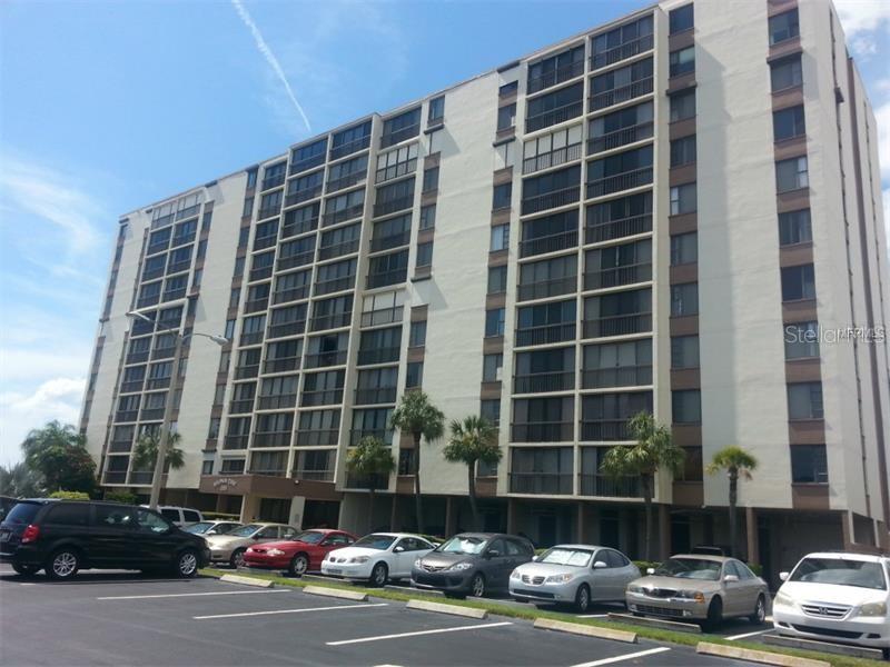 255 Dolphin Point, FL