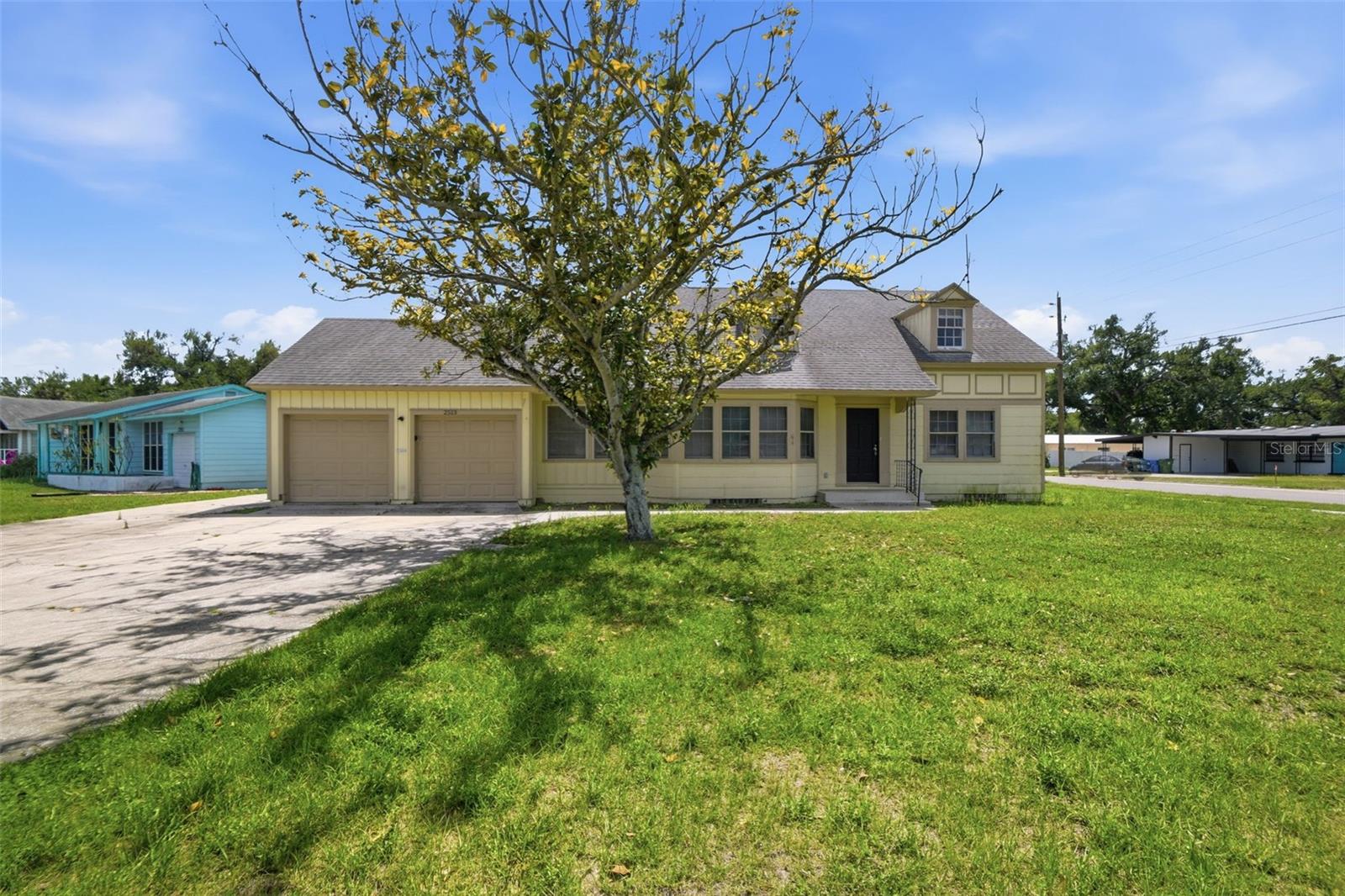 2513 16th Ave W, FL