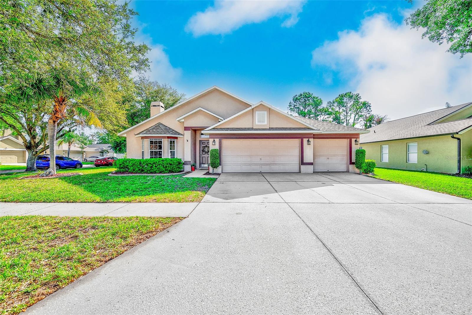 2927 Hickory Grove Dr, FL