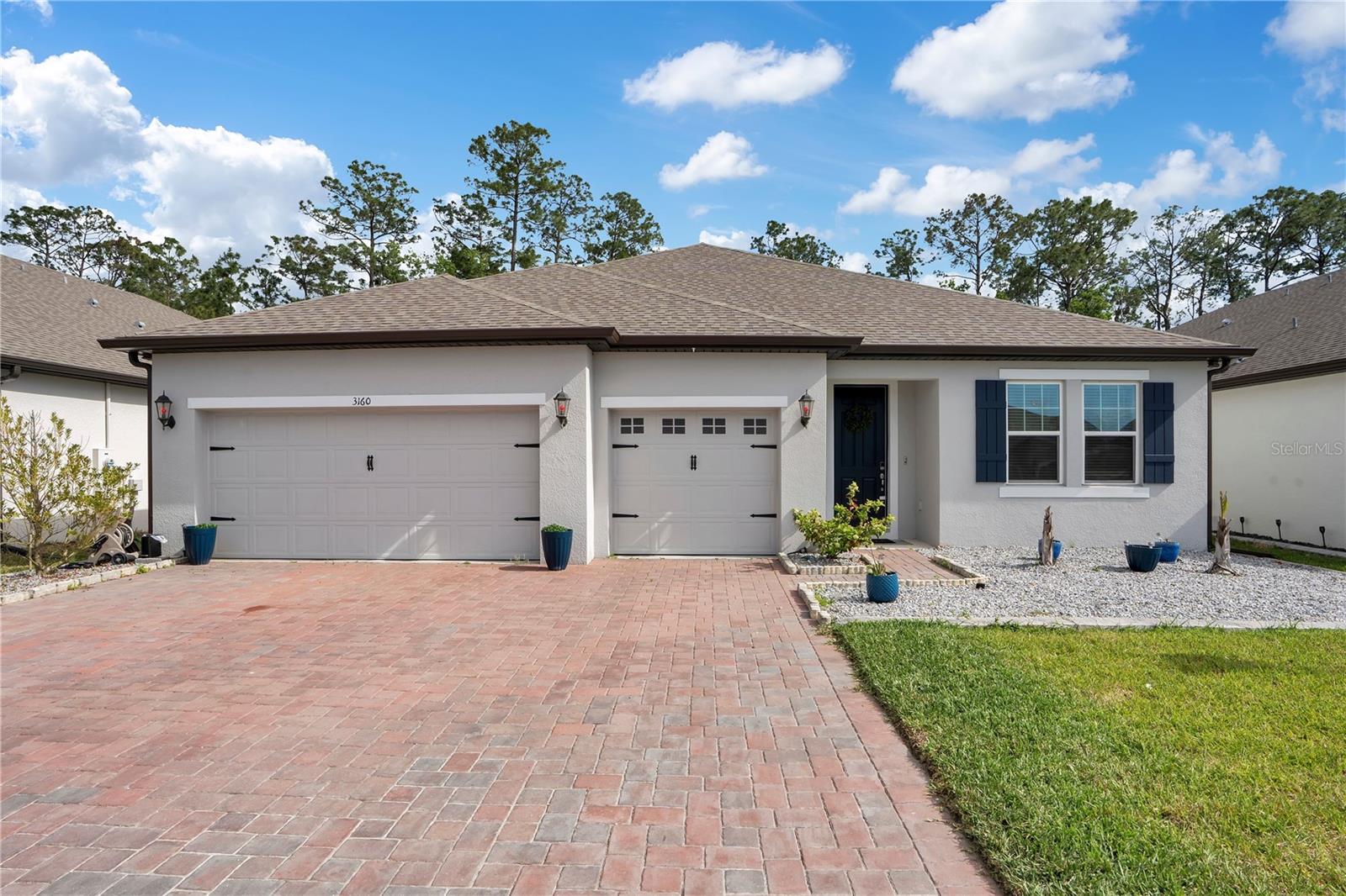 3160 Firethorn Cir, FL