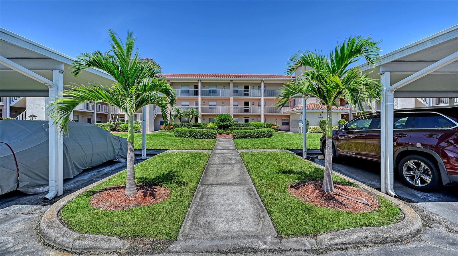6505 Stone River Road, FL