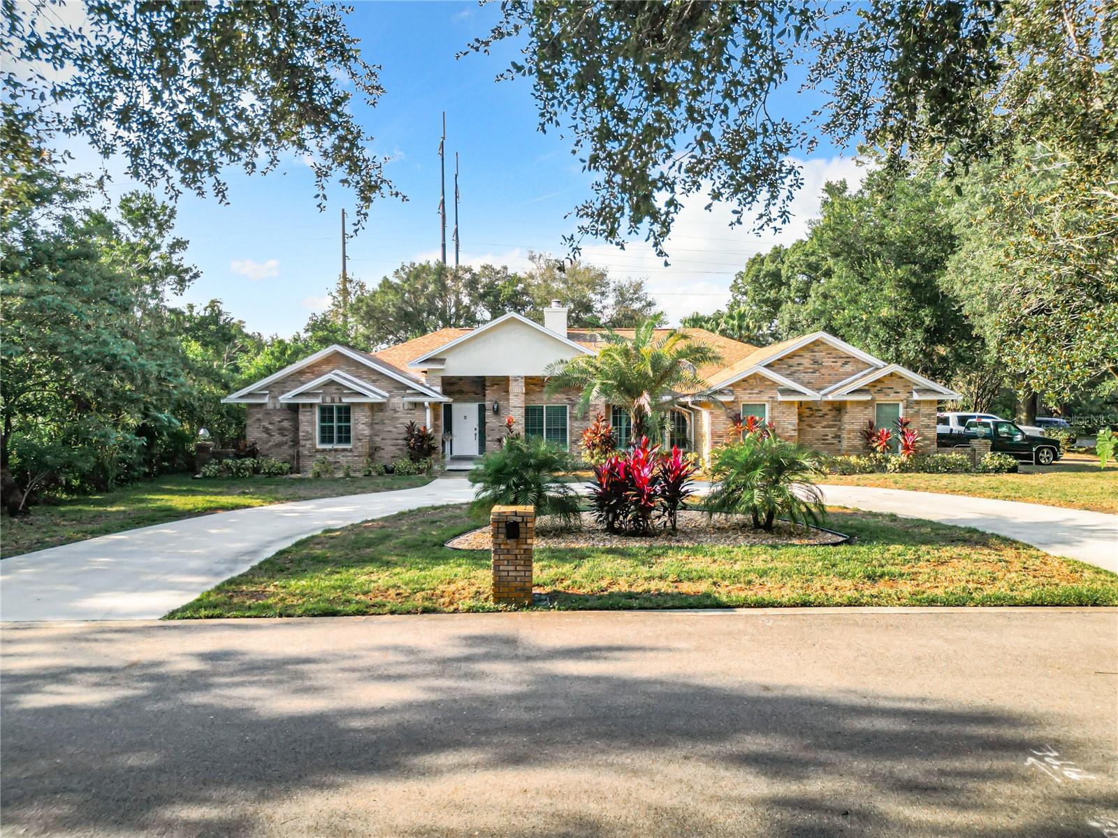 8707 Fernwicke Court, FL