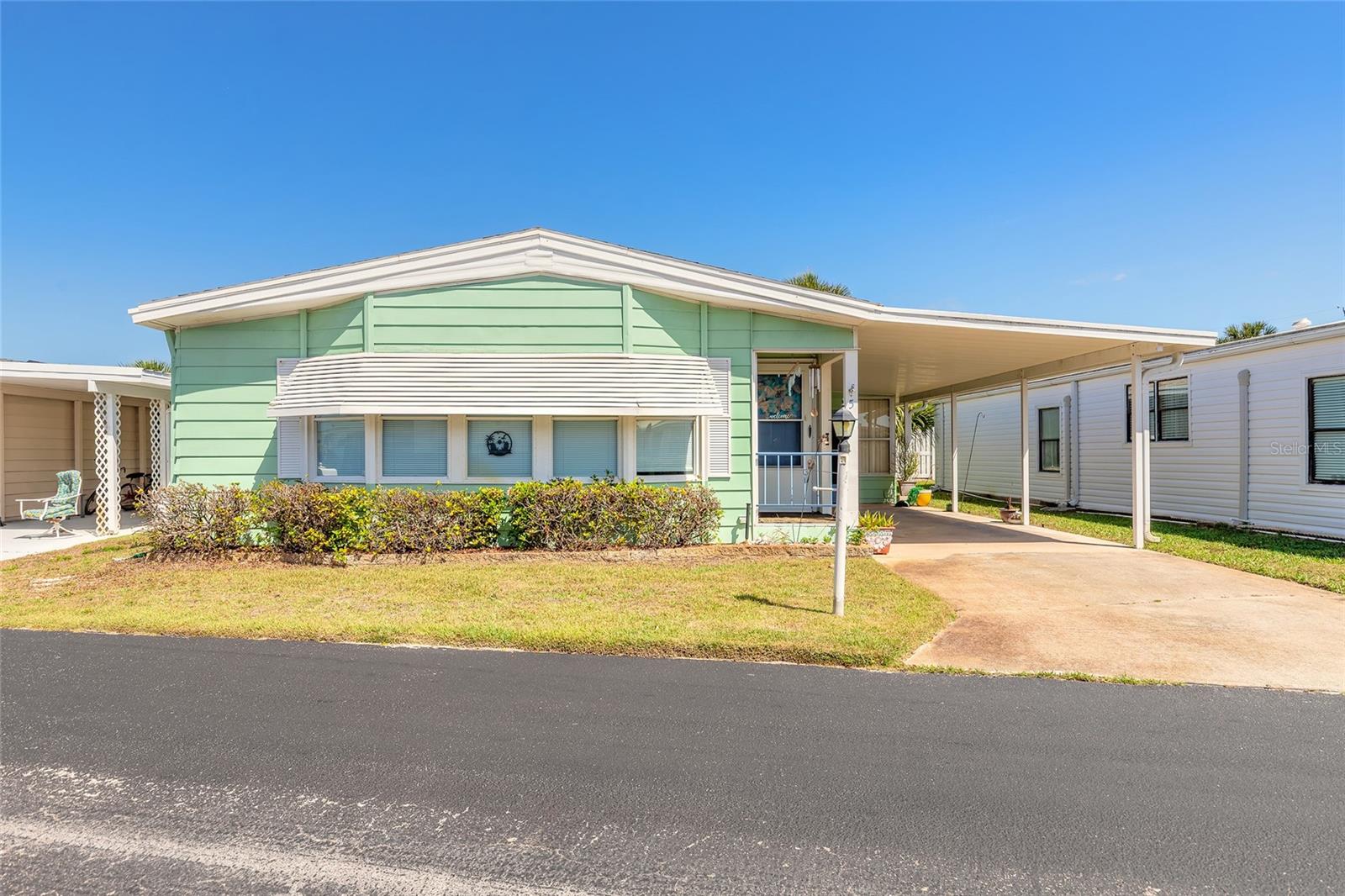 5 Windward Drive, FL