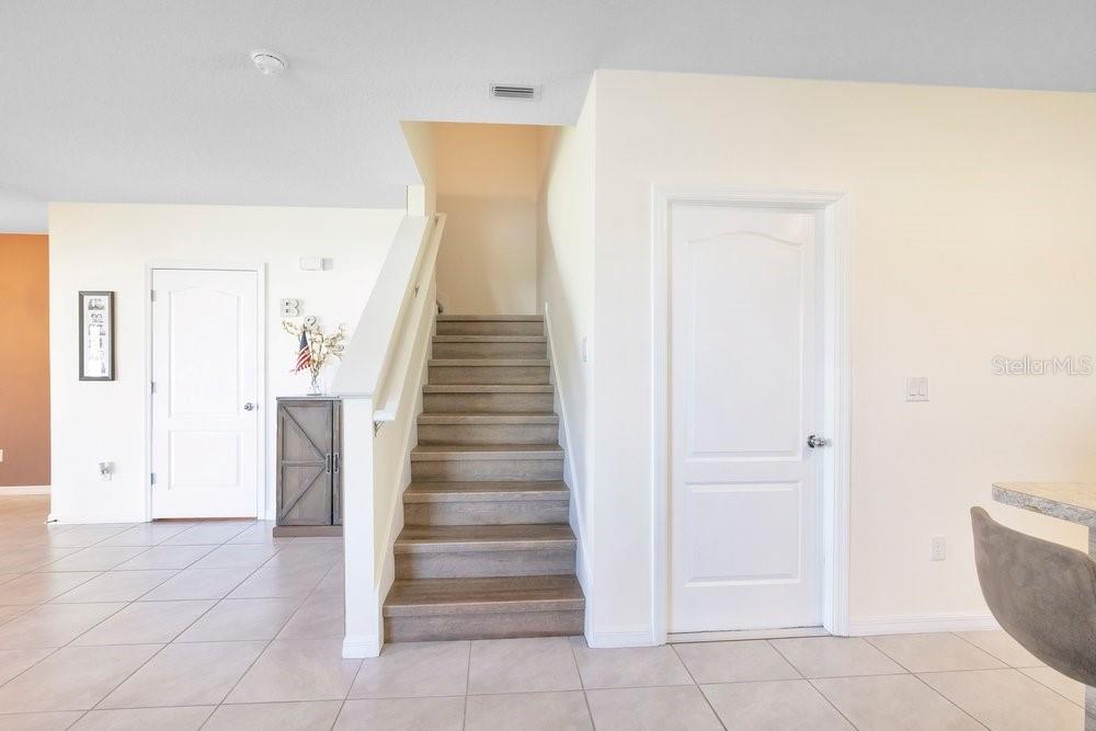 9043 Carlotta Way, FL
