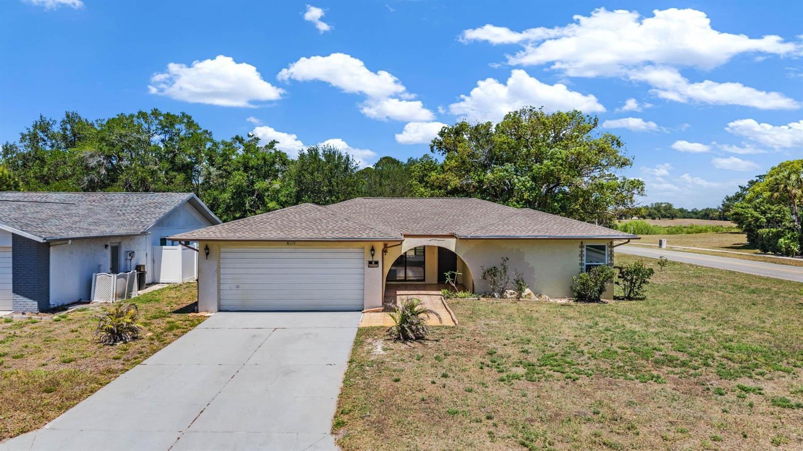8119 San Bernardino Dr, FL
