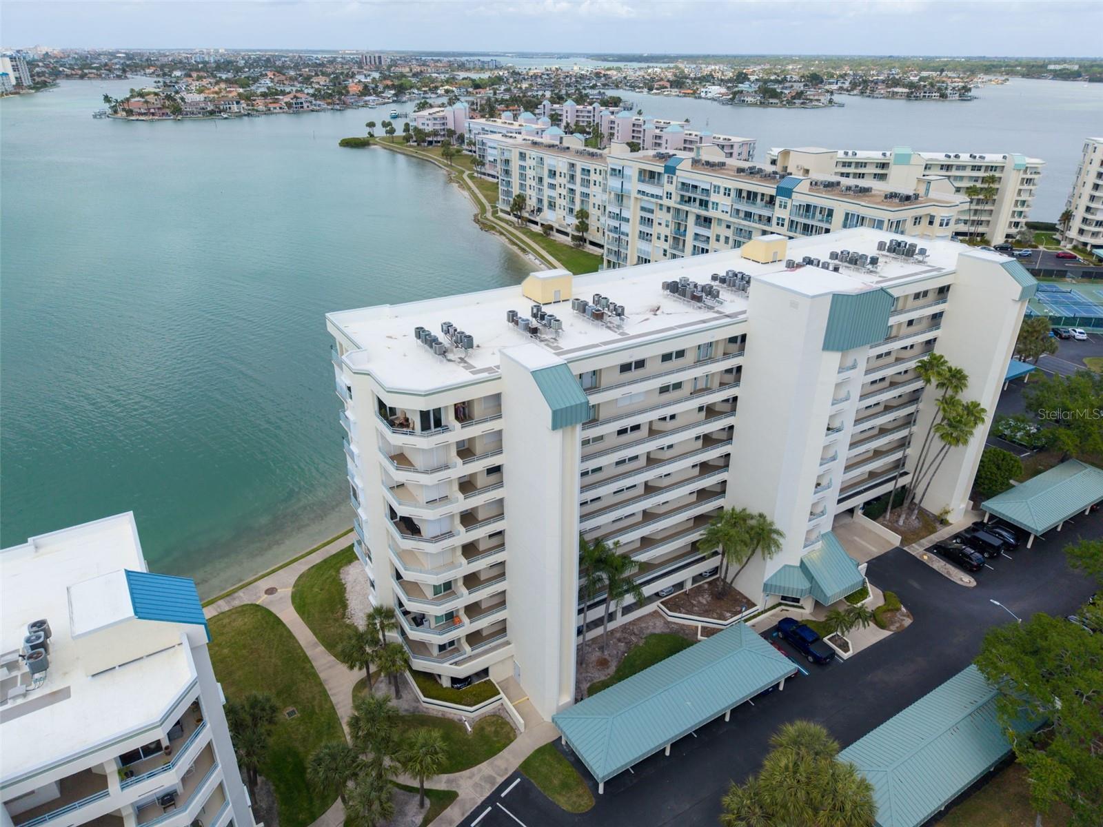 7932 Sailboat Key Blvd S #402, FL