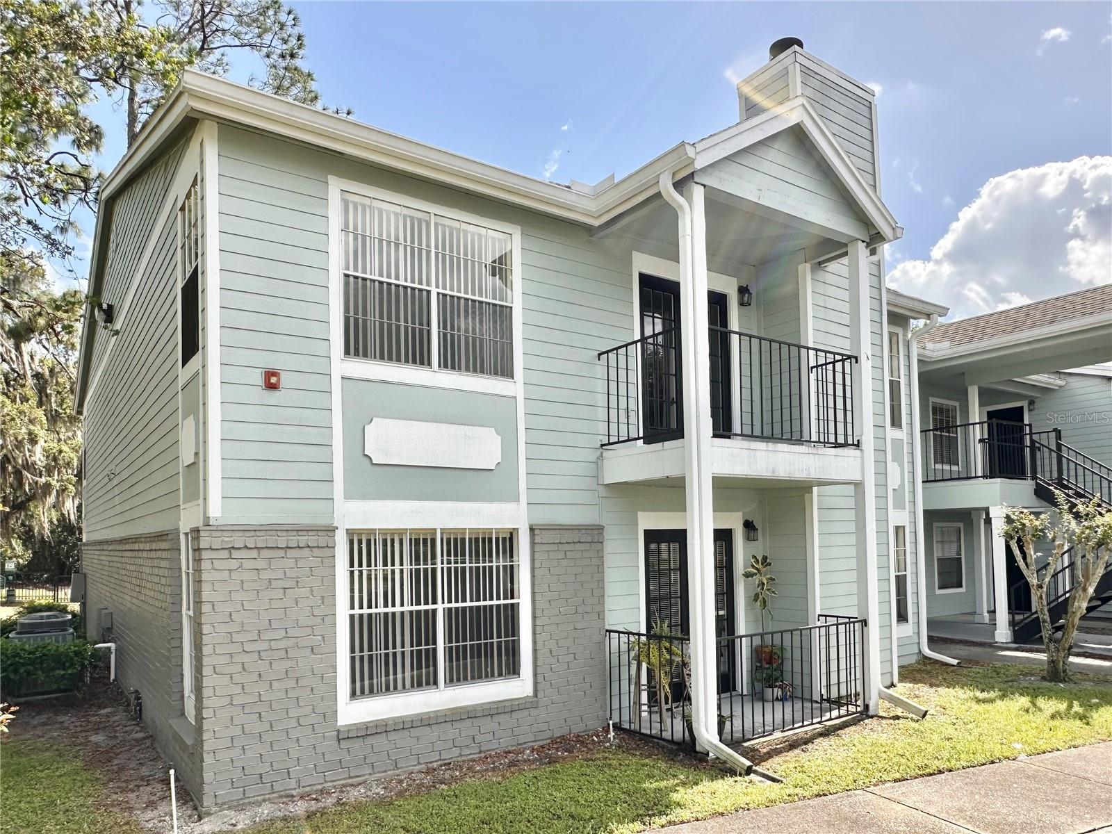 2550 Alafaya Trail, FL