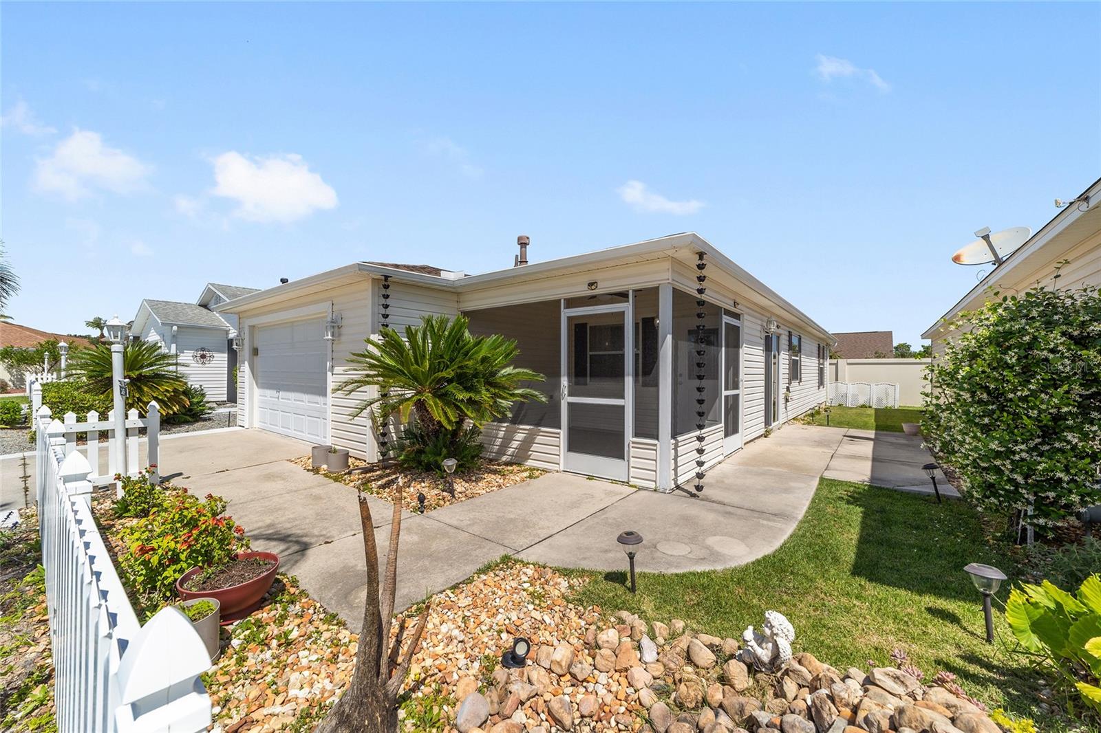 2403 Baton Place, FL