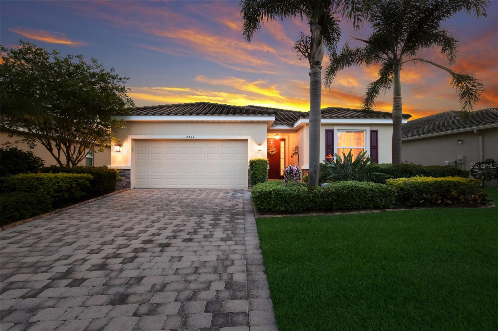 2937 Esmeralda Drive, FL