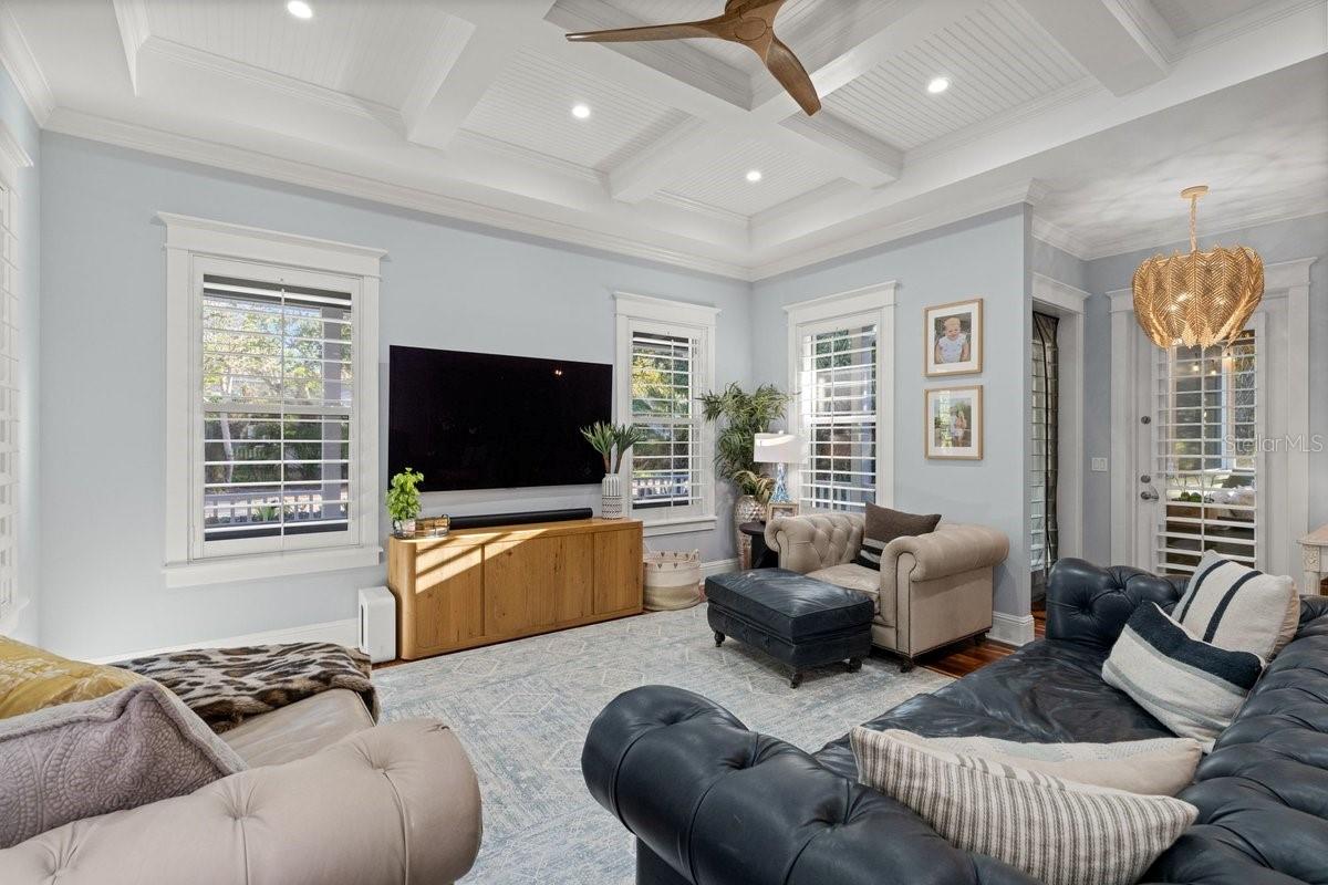 122 Beach Street, FL