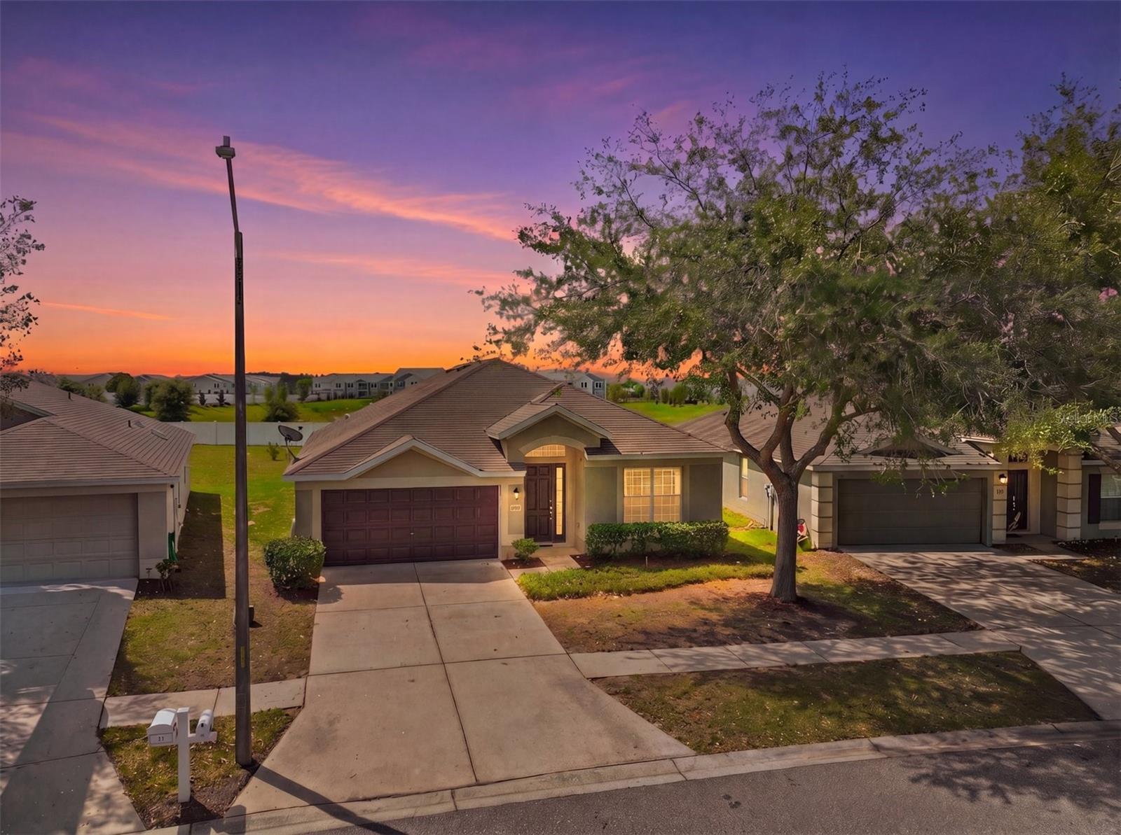 601 Nodding Shade Drive, FL