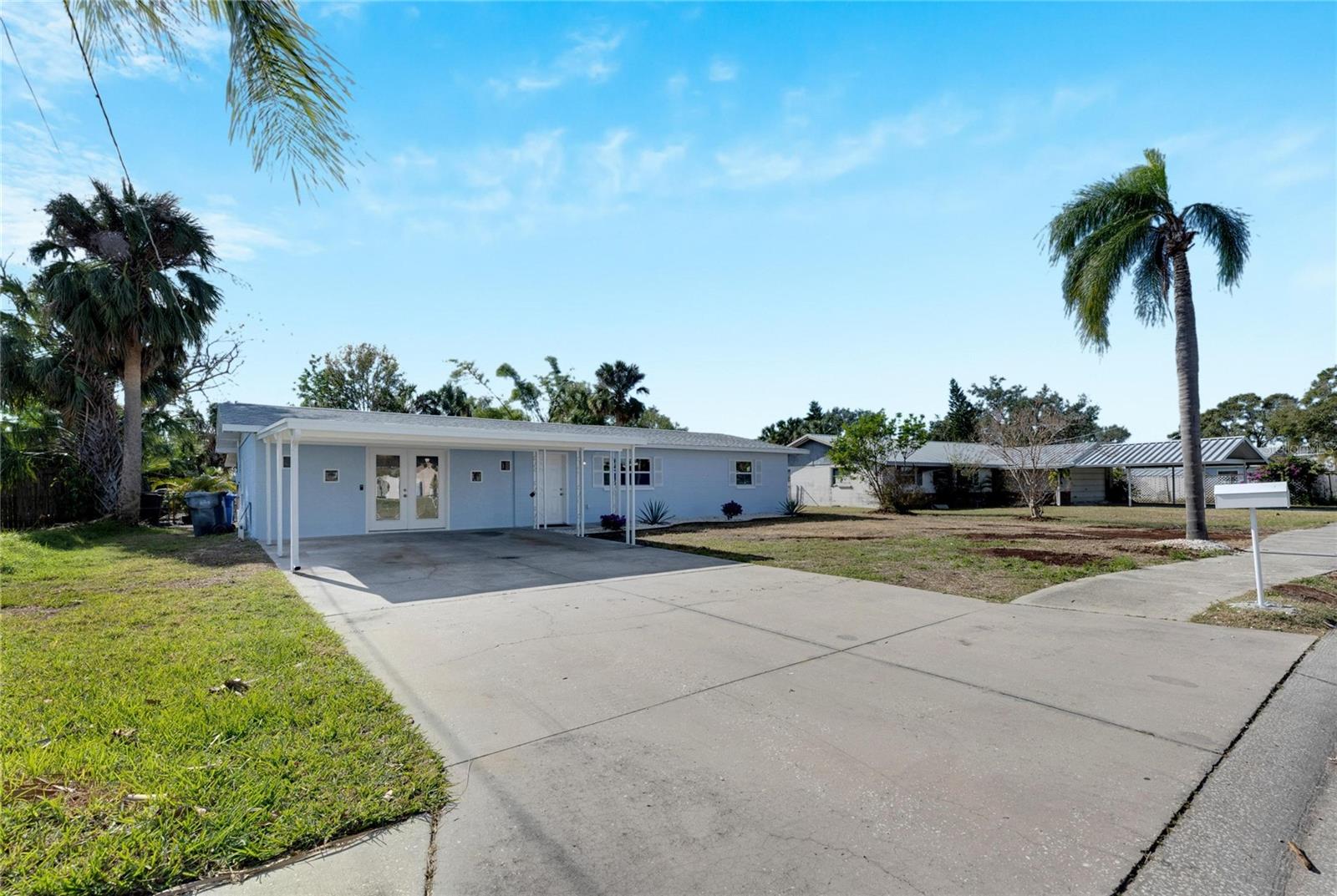 660 Flamingo Drive, FL