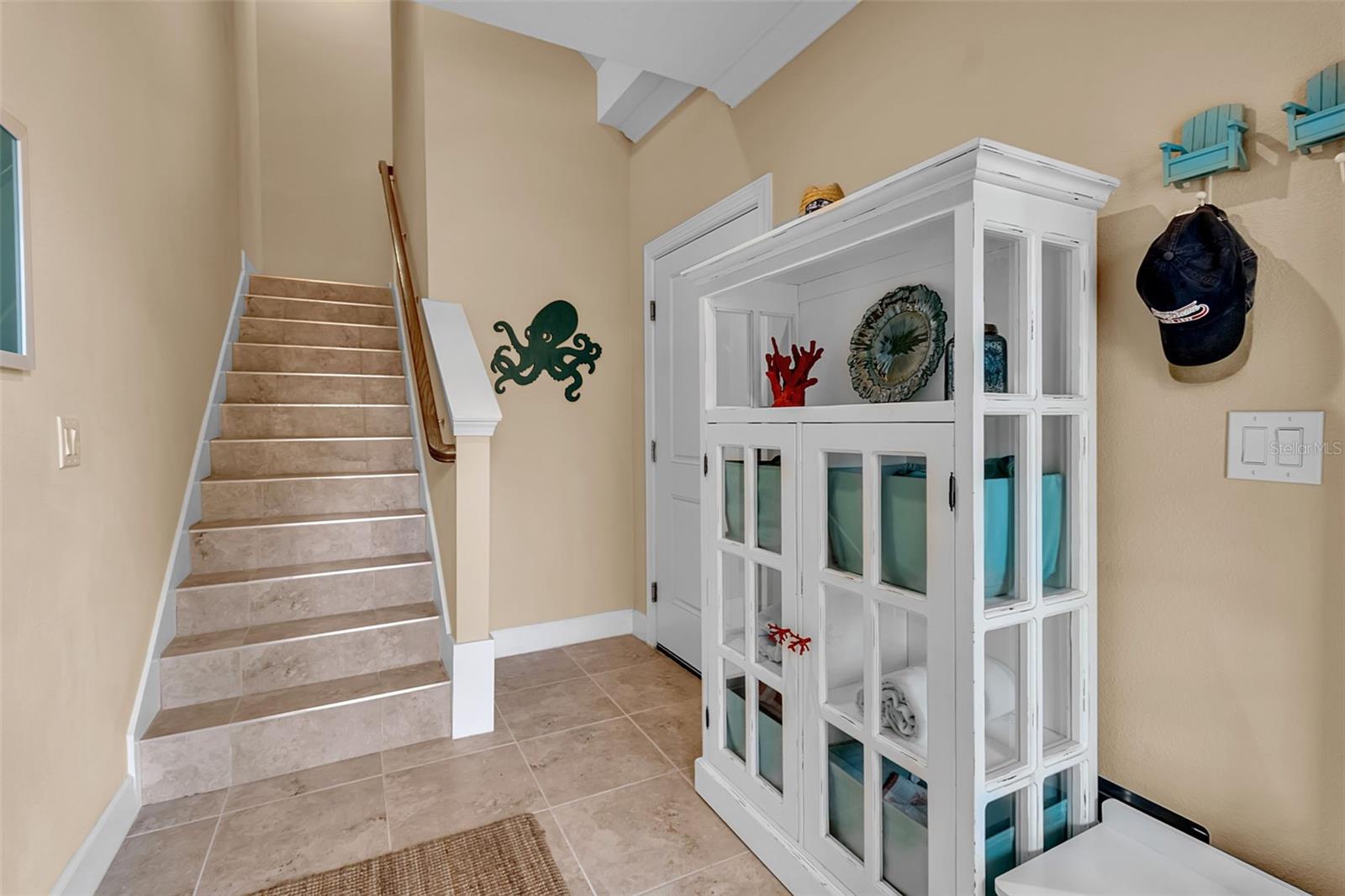 5589 Cannes Circle, FL