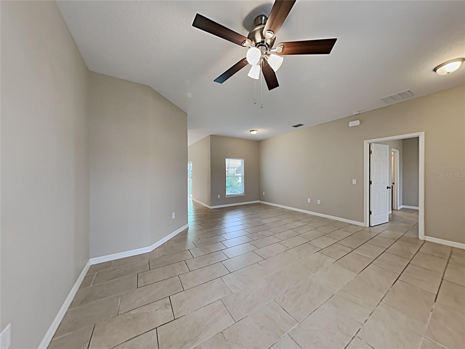 36 Alicante Court, FL
