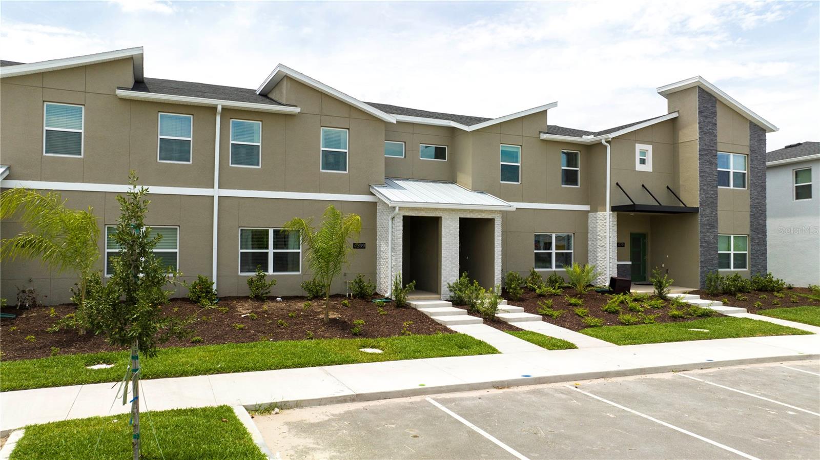 4399 Scene Ln, FL