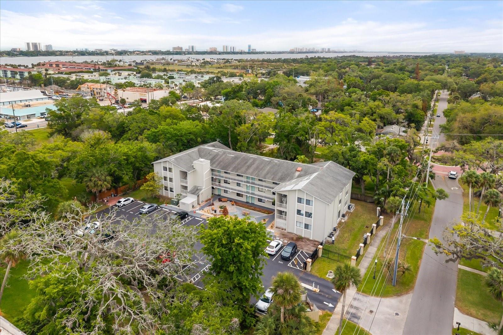 633 S Palmetto Ave #1030, FL