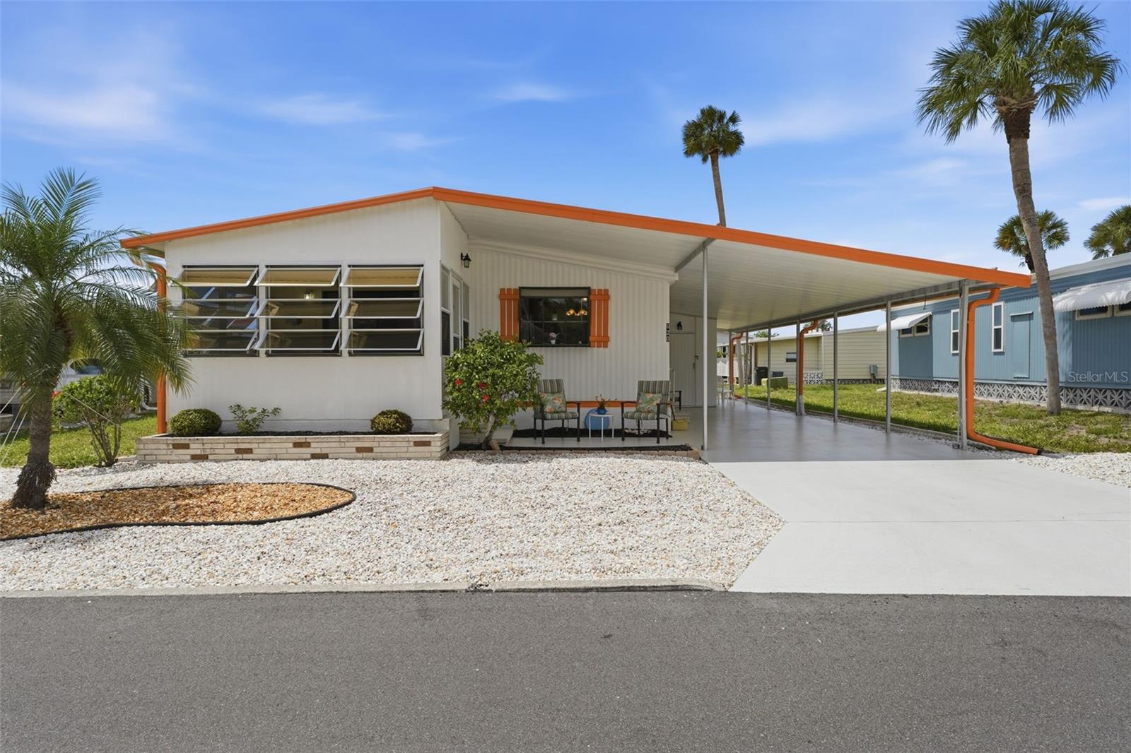 620 Cervina Drive, FL