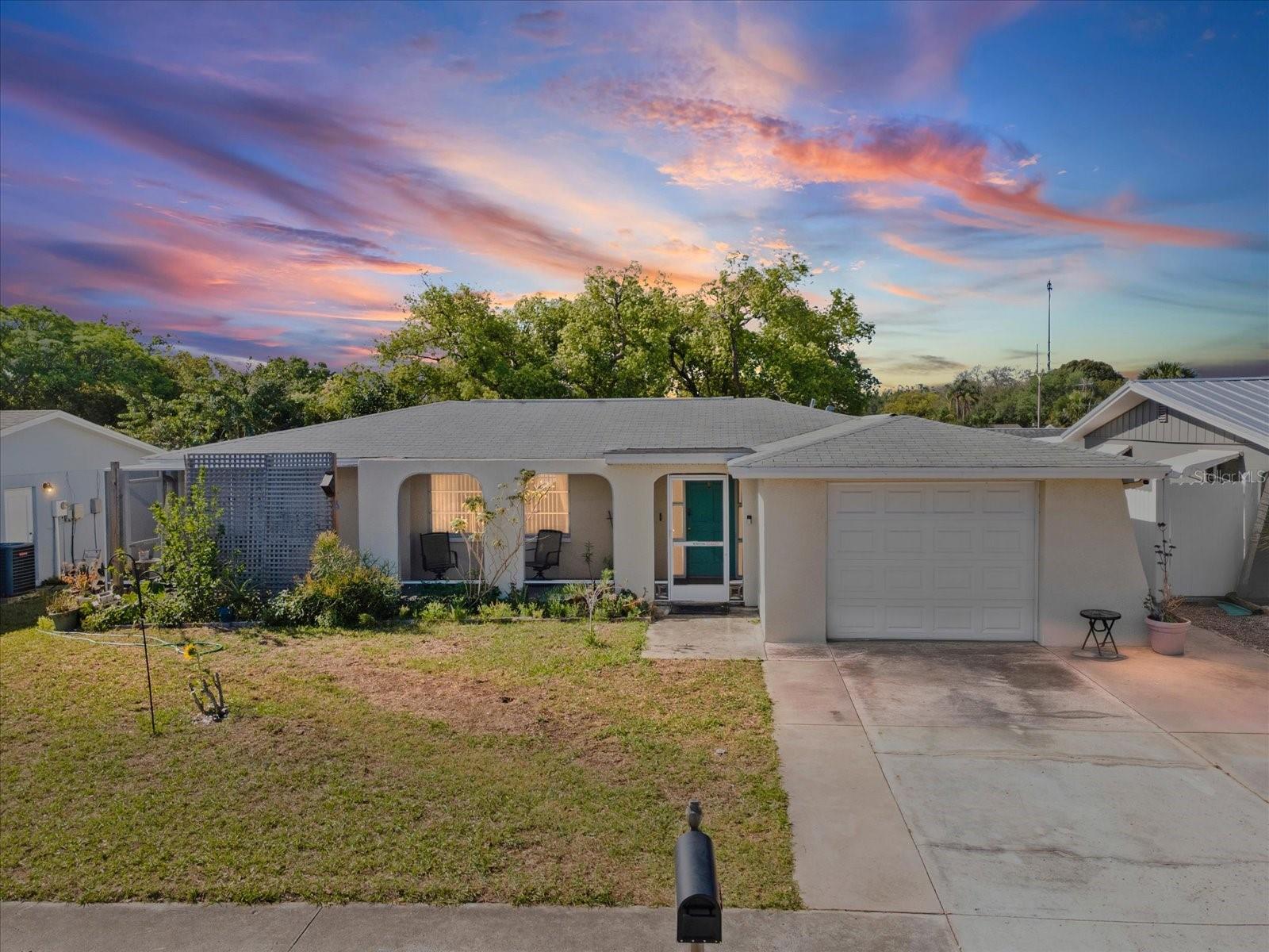 5646 Andrea Dr, FL