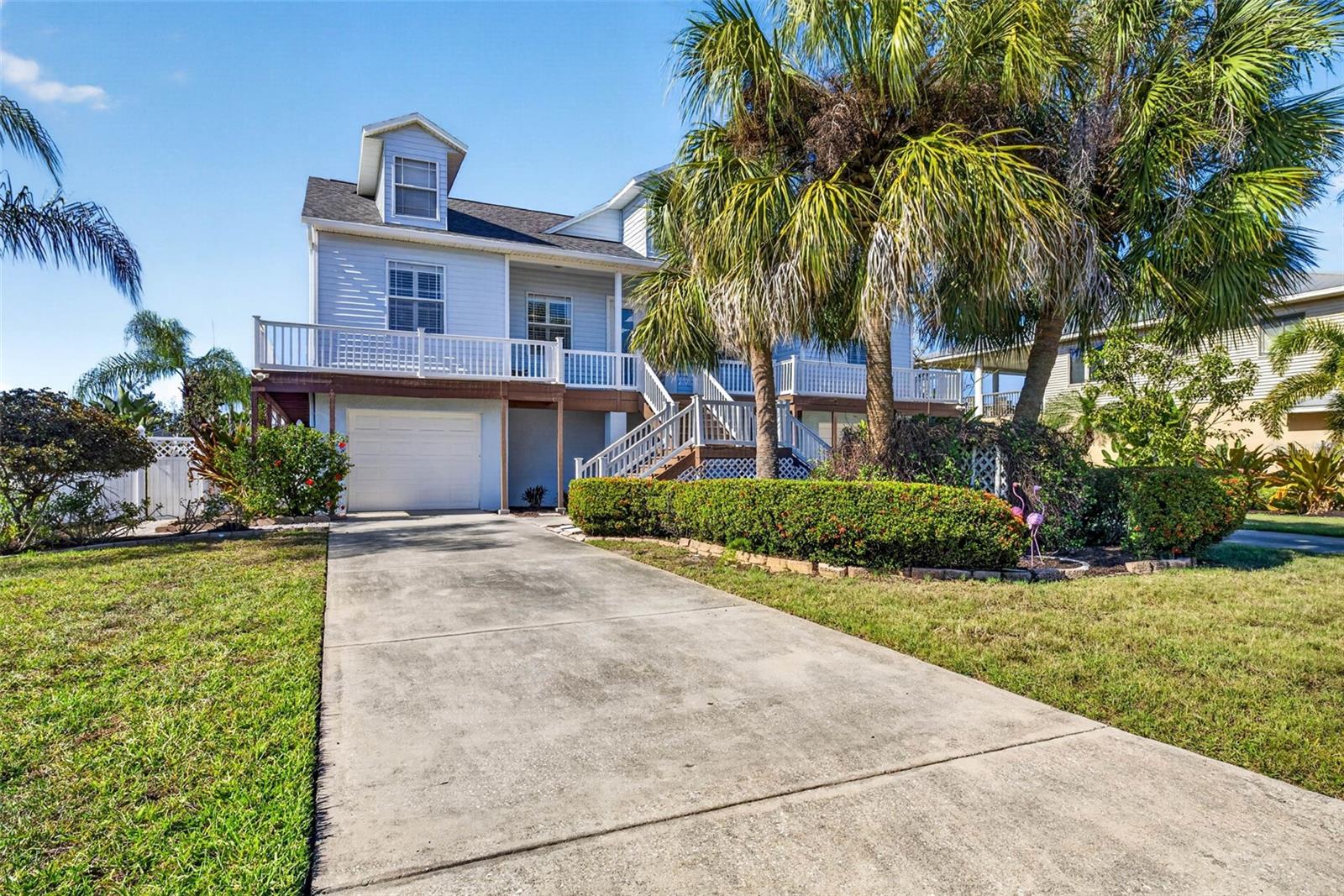 821 Blue Heron Boulevard, FL