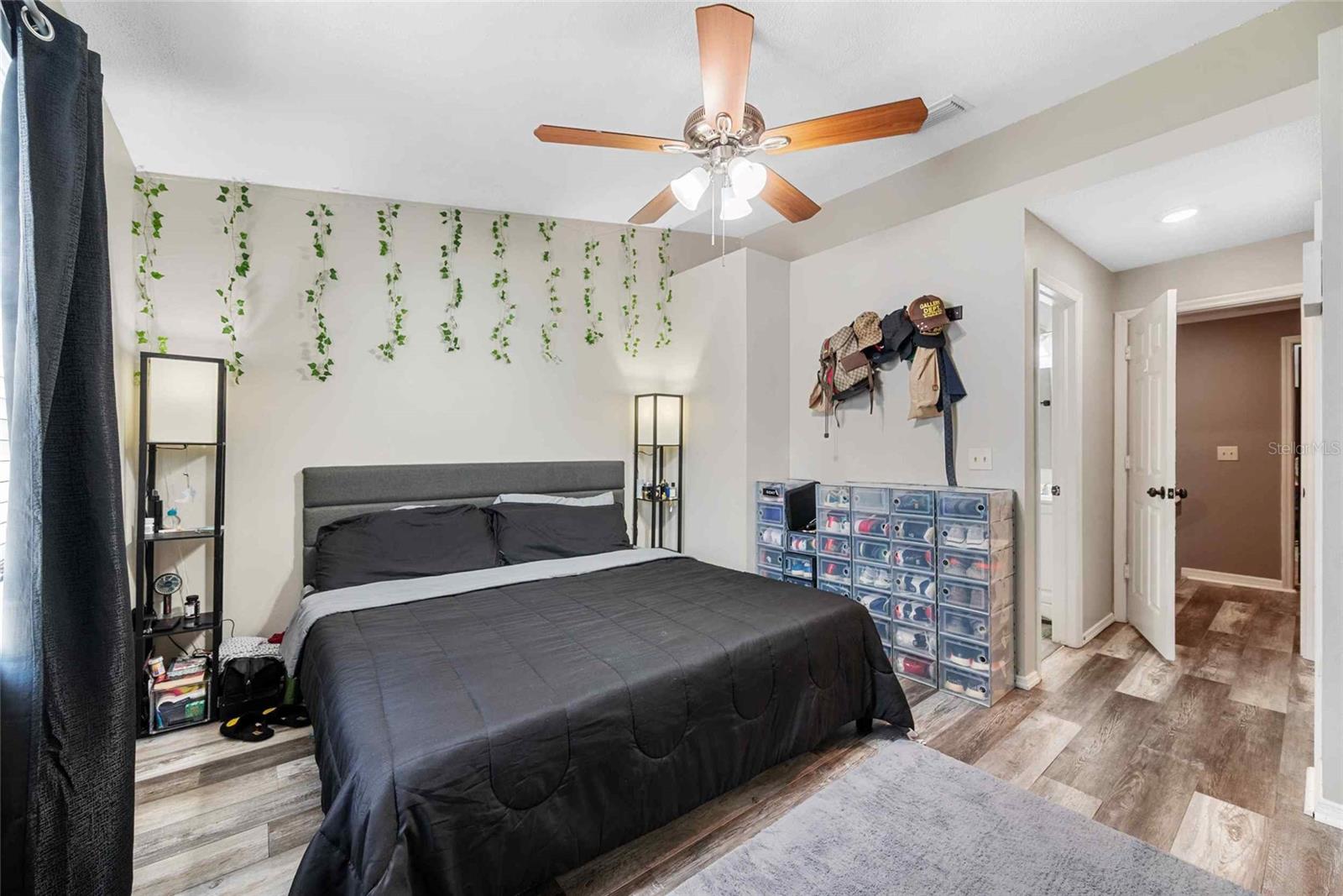 3350 Fox Hunt Drive, FL