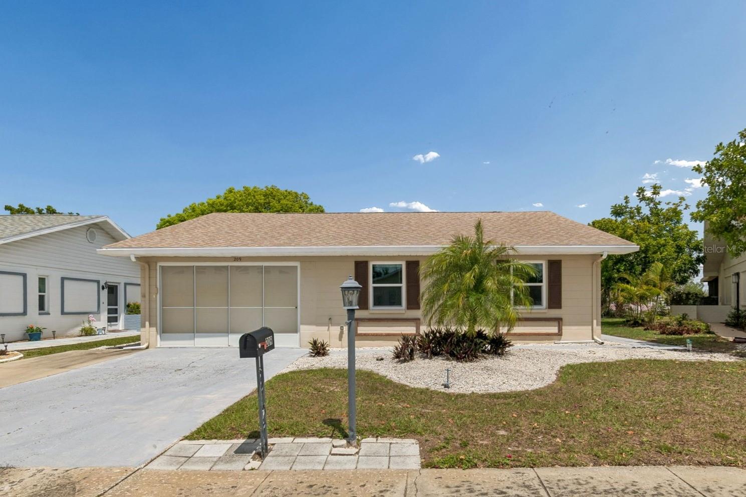 209 Genet Court, FL