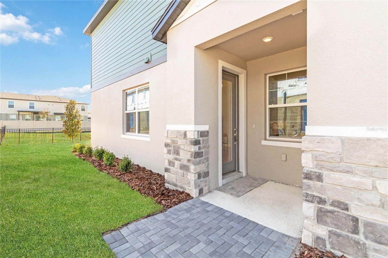 1129 Orange Trailside Way, FL