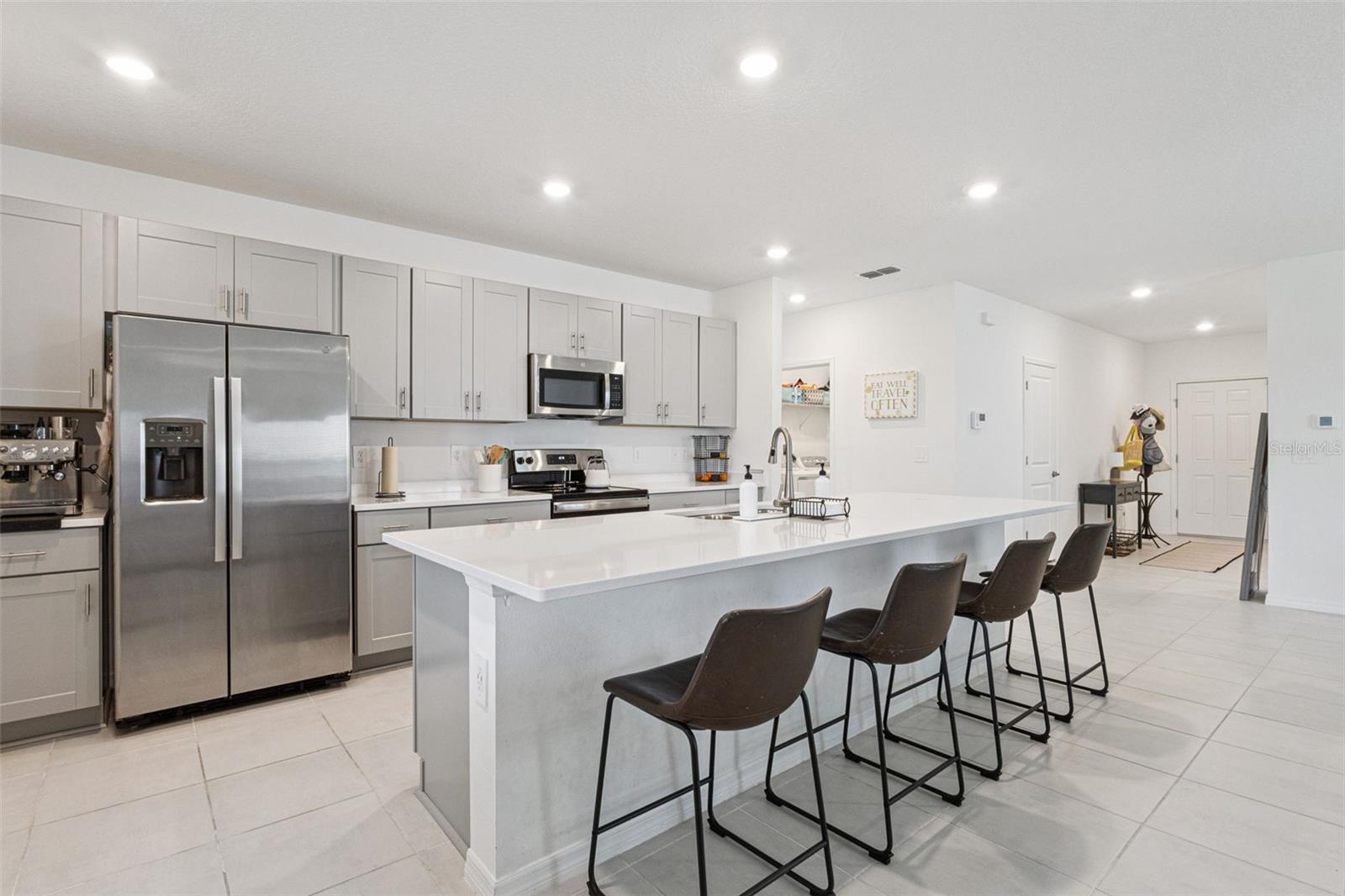 1099 Calico Pointe Circle, FL