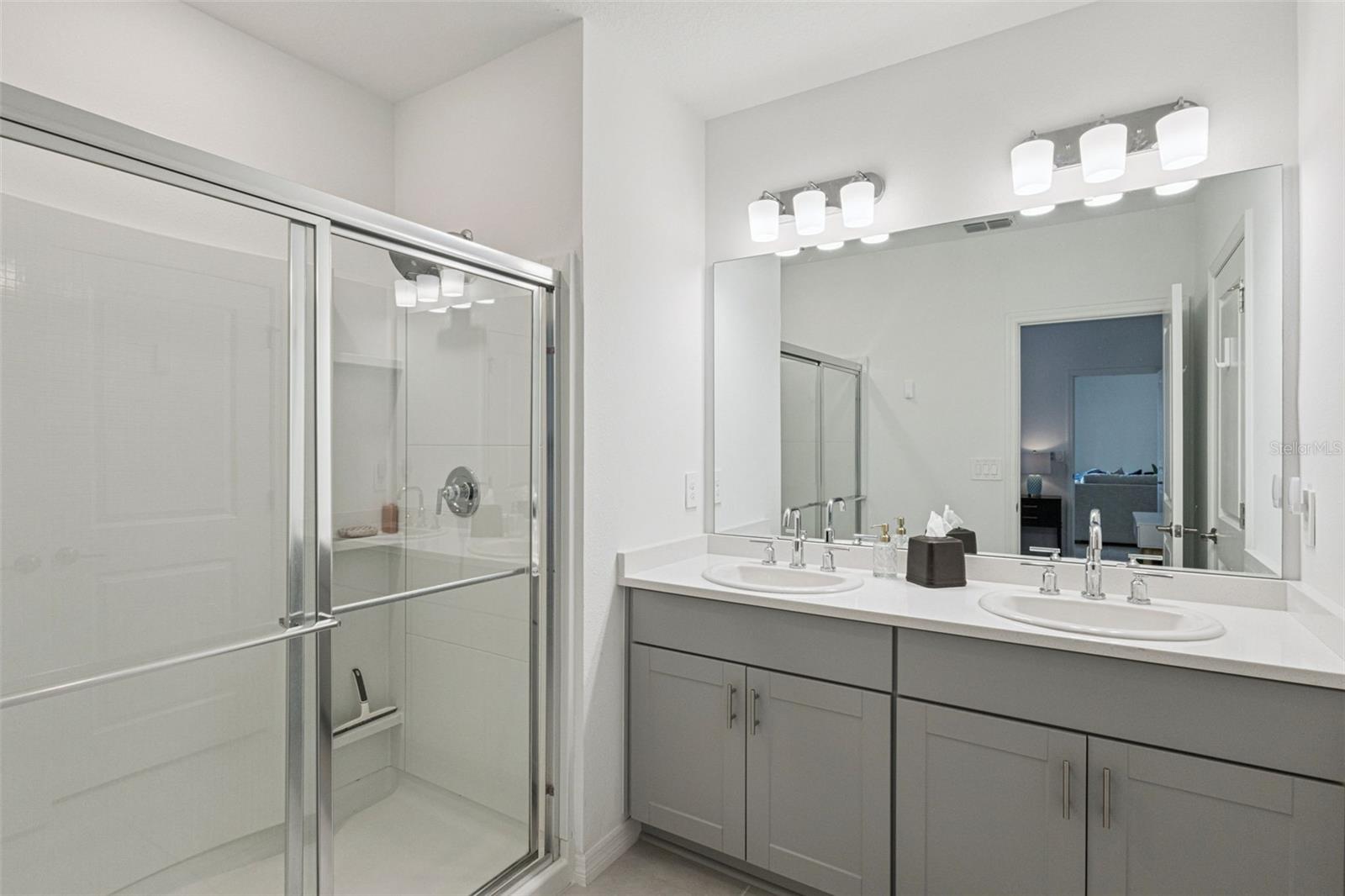 1099 Calico Pointe Circle, FL