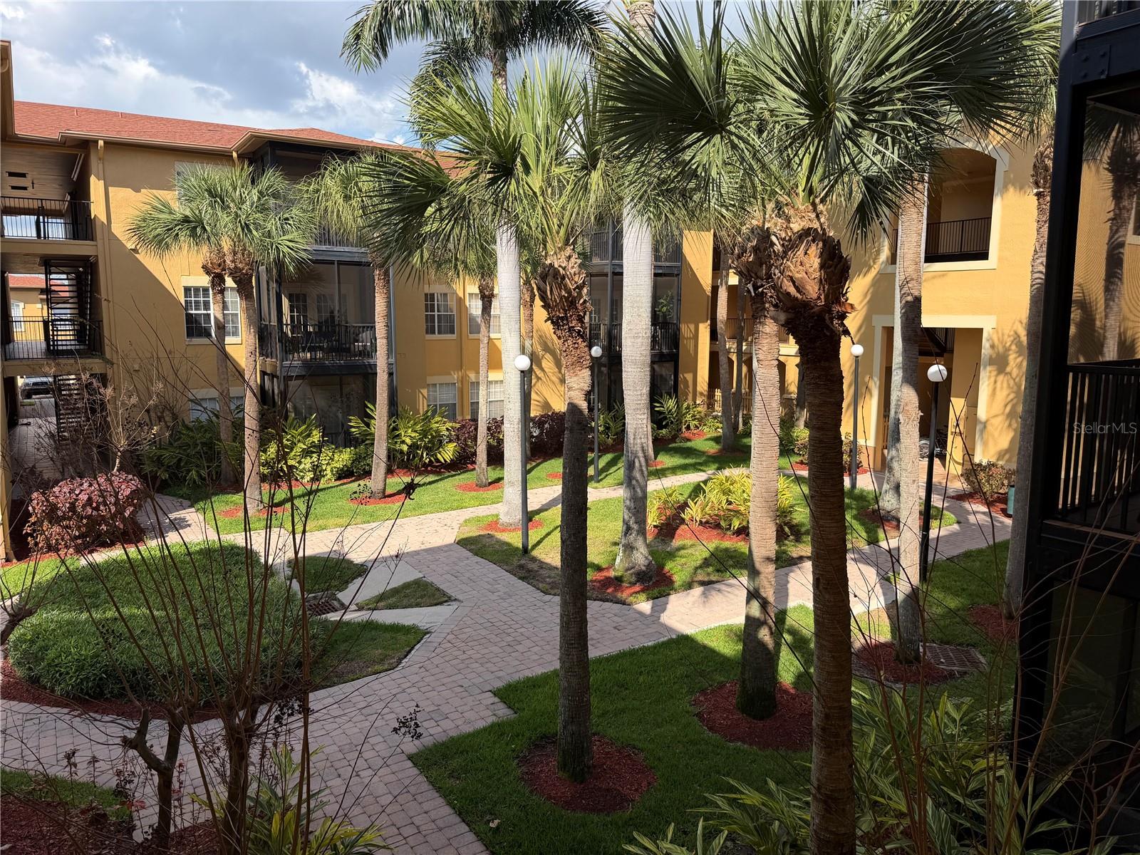 4333 Bayside Village Drive, FL