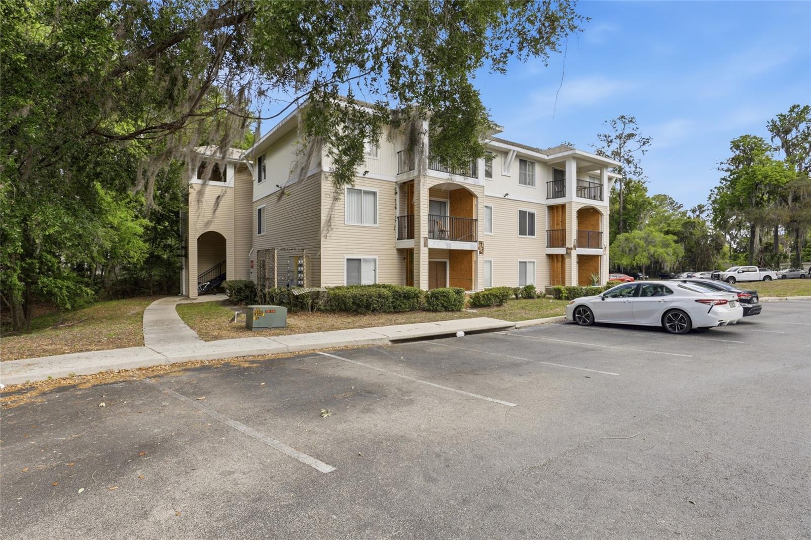 3921 34th Street, FL
